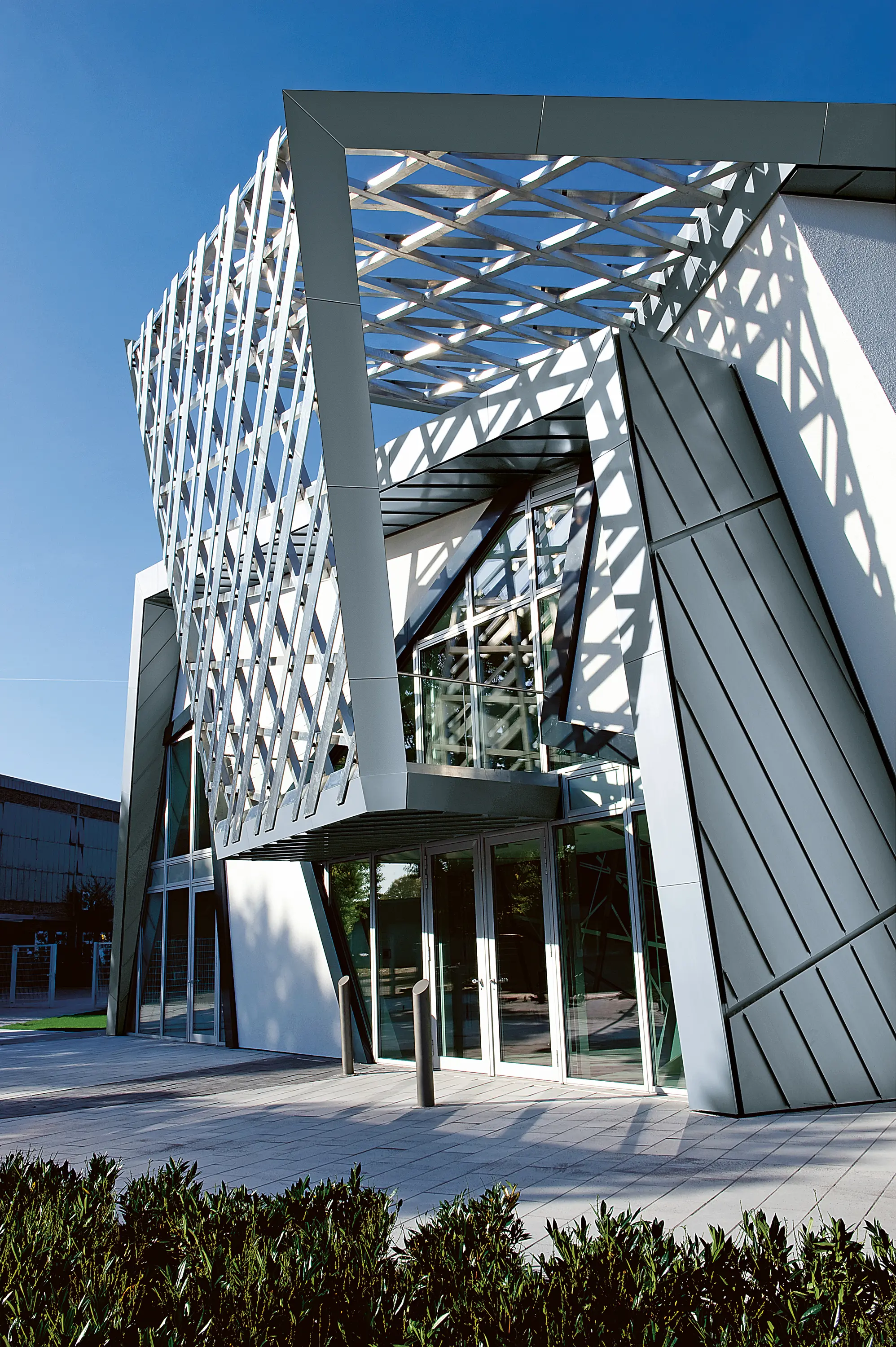 RHEINZINK - Architectural details | Balcony & canopy
