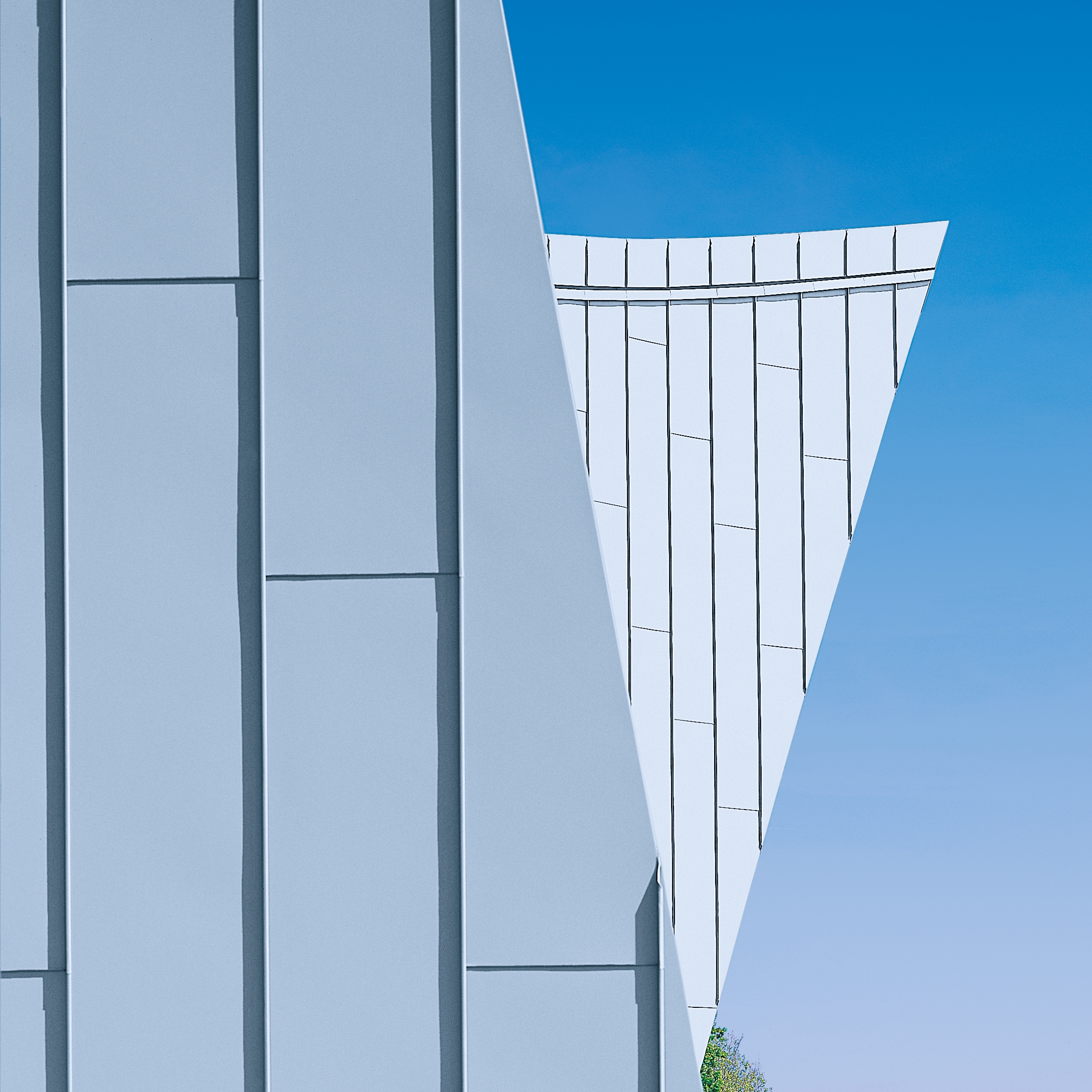 Display product Seam systems | Angled standing seam from manufacturer RHEINZINK