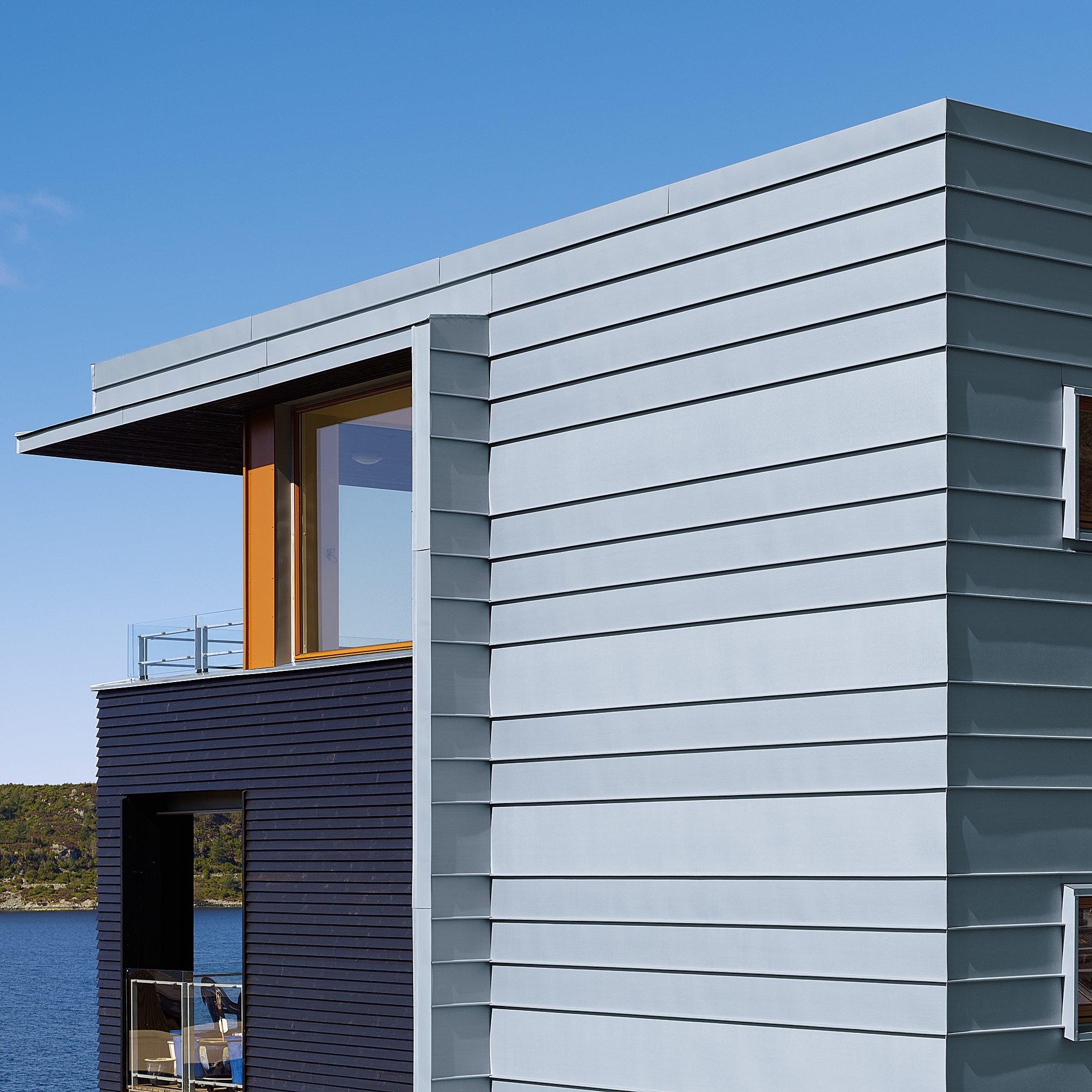 Display product Seam systems | Angled standing seam from manufacturer RHEINZINK