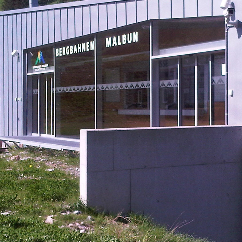 Display product Seam systems | Angled standing seam from manufacturer RHEINZINK