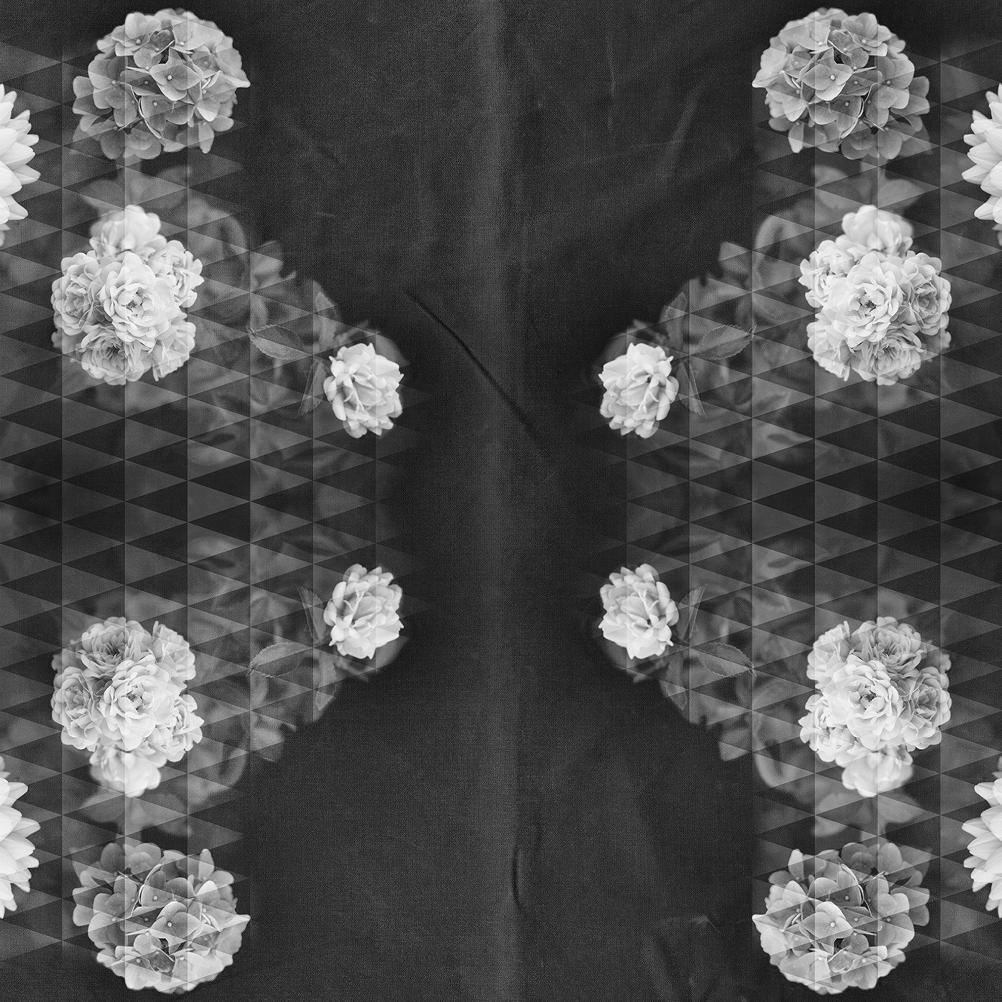Vertoon produk Ap Digital 4 | Wallpaper DD109040 Artworkflower1 van vervaardiger Architects Paper