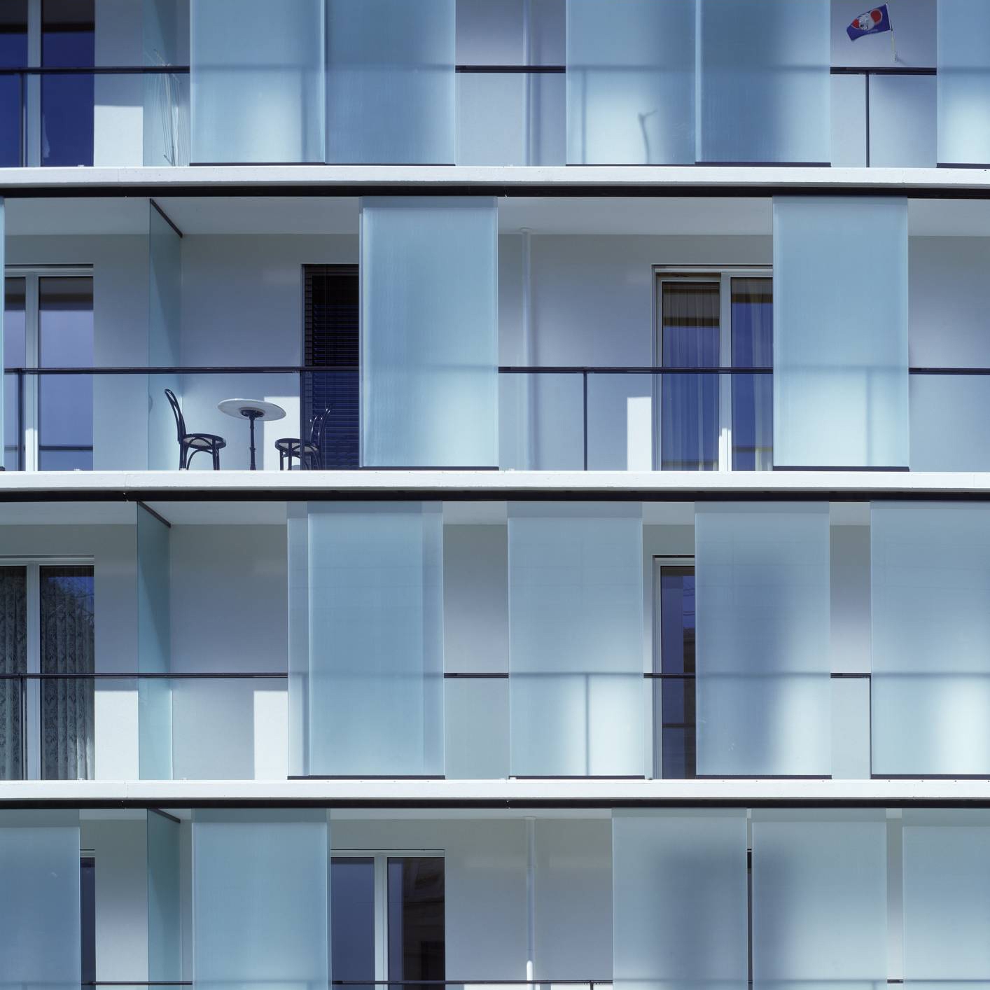 Produkt GM LIGHTROLL Fassade 10/12 des Herstellers Glas Marte anzeigen