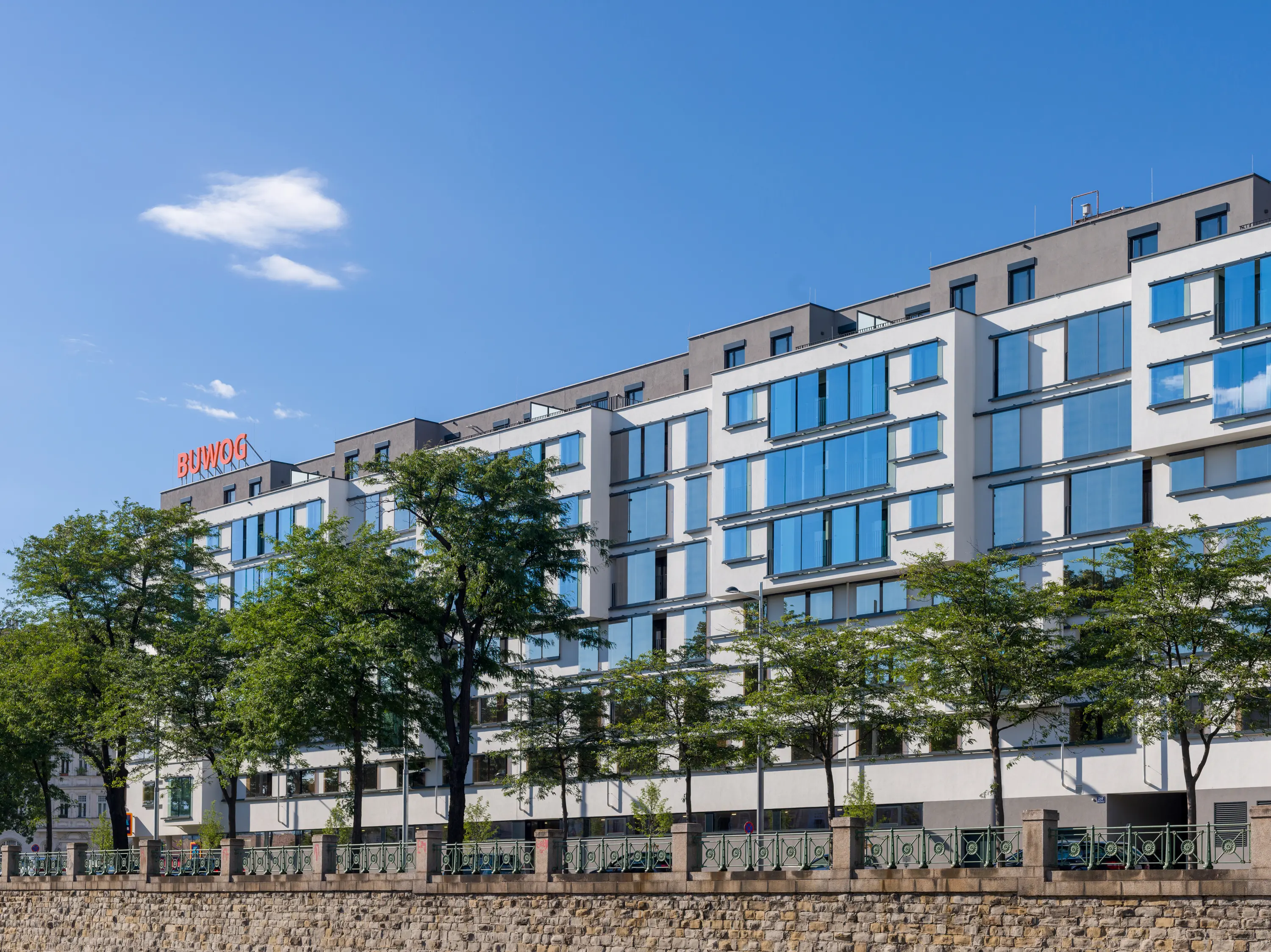 Glas Marte - GM TOPROLL Fassade 15/24