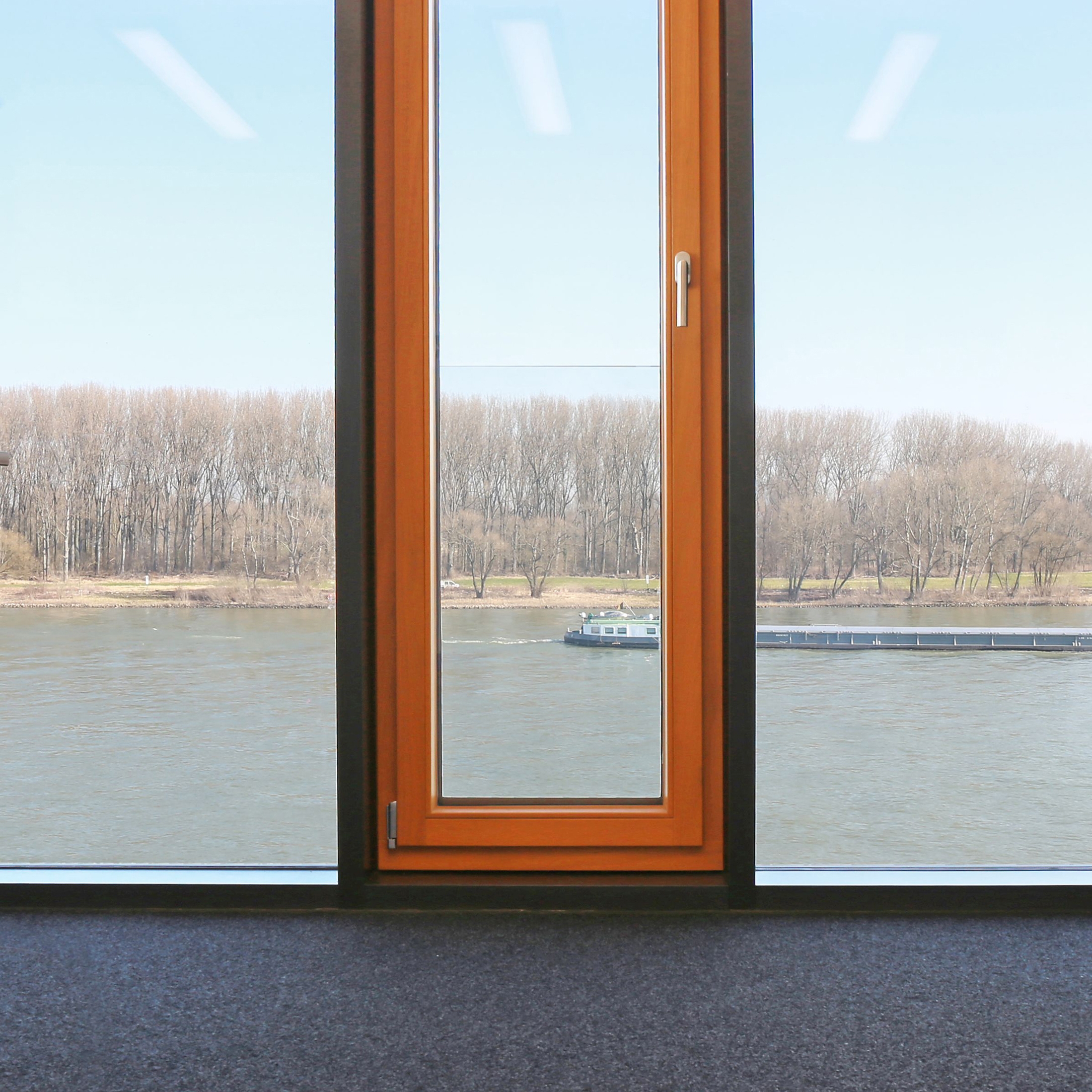 Display product GM WINDOORAIL® Frameless from manufacturer Glas Marte