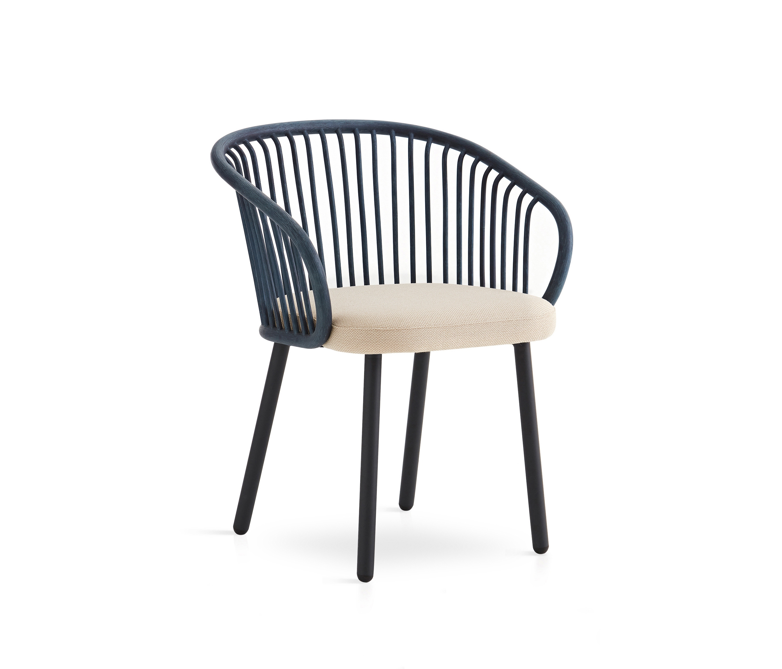 Display product Huma armchair from manufacturer Expormim