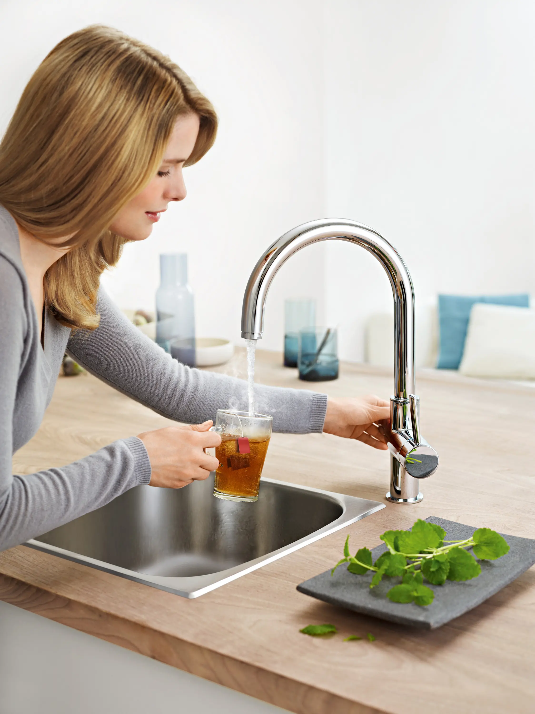 GROHE - GROHE Red Duo Faucet and M size boiler