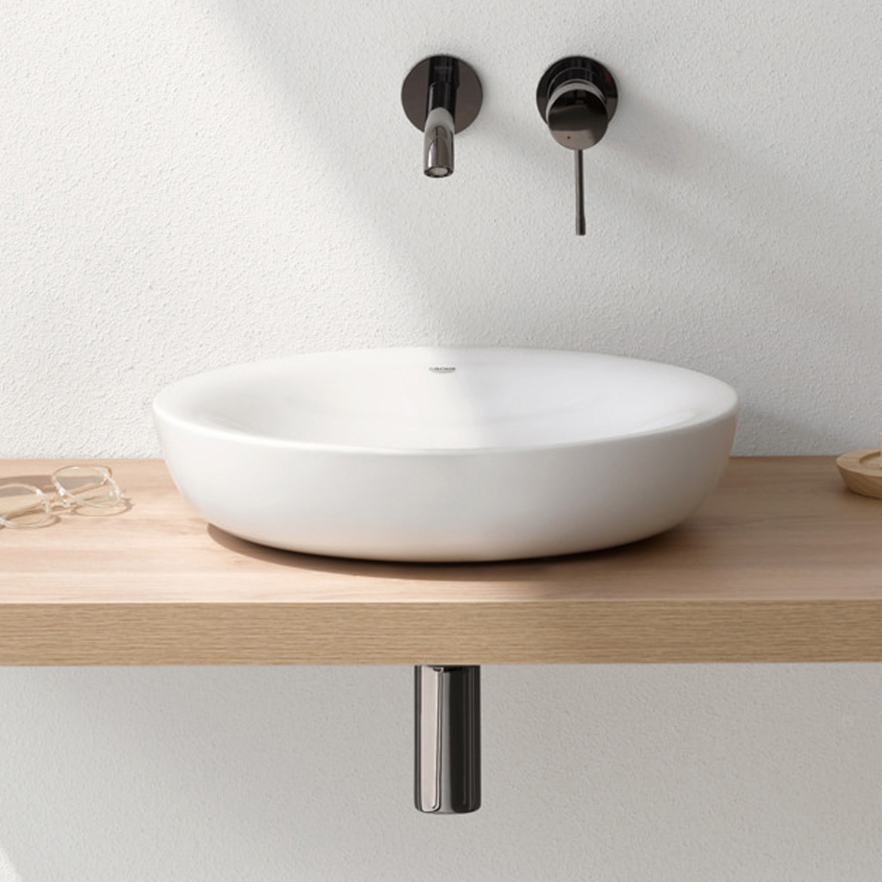 Mostra il prodotto Essence Lavabo a bacinella 45 del produttore GROHE