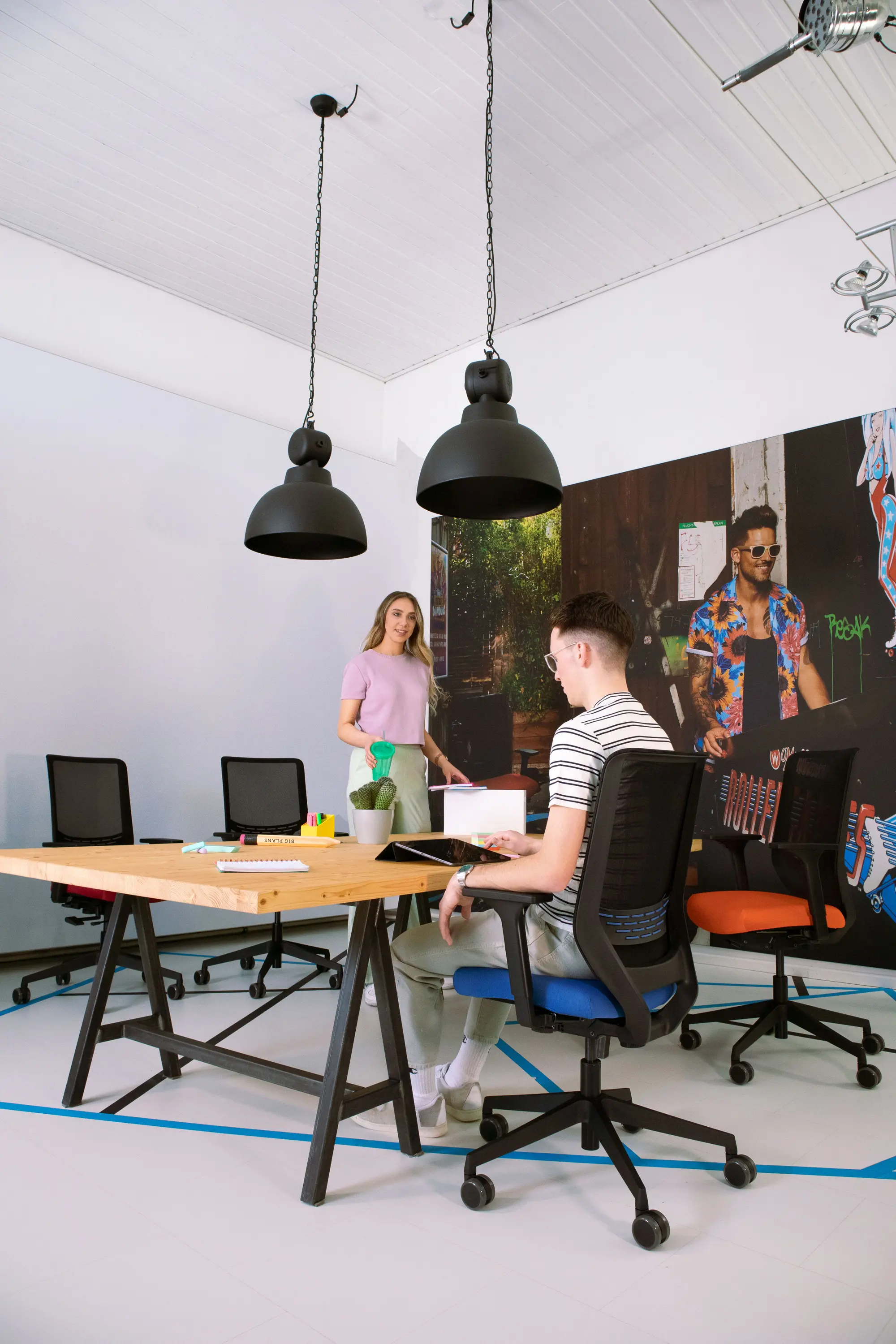 TrendOffice - to-sync black mesh automatic