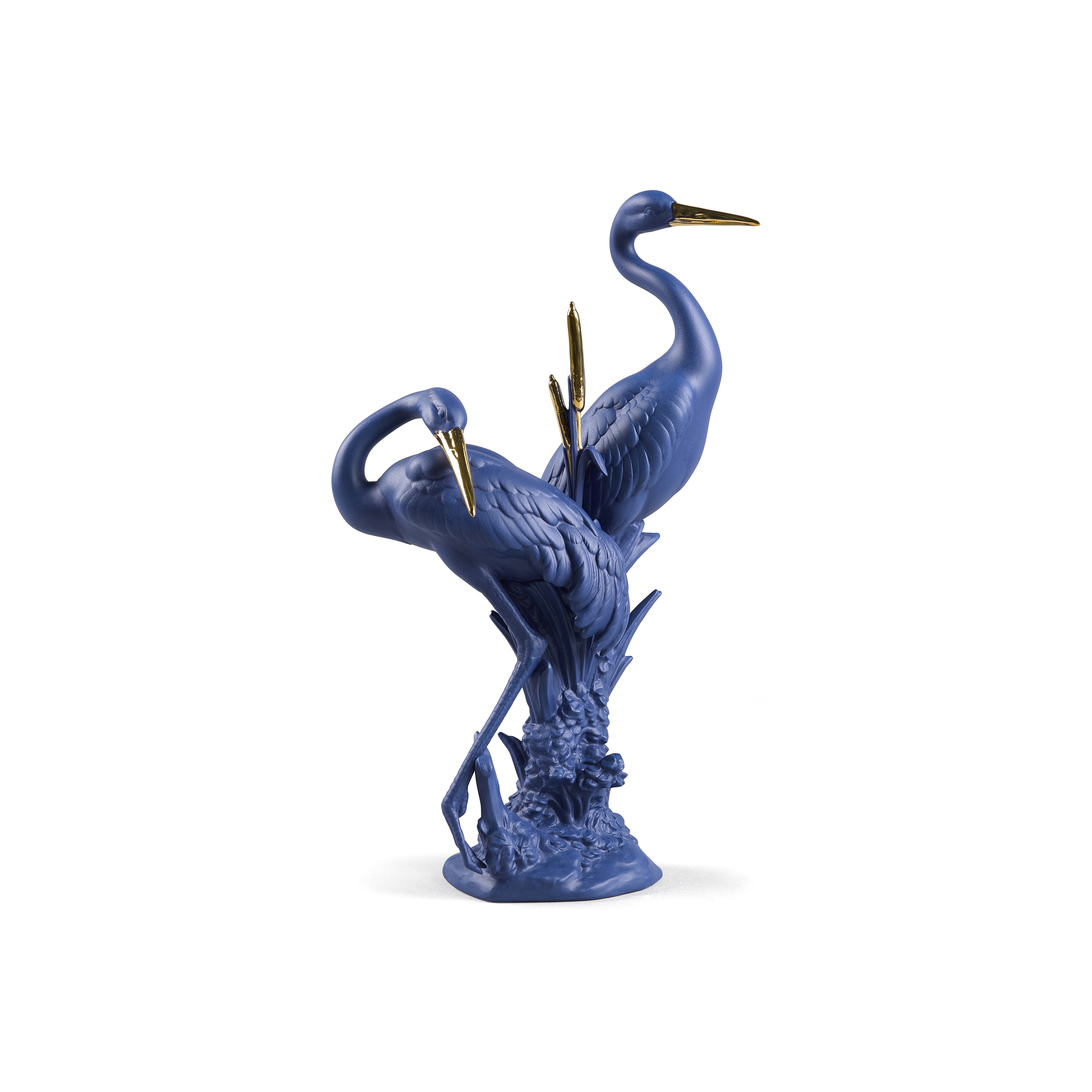 Mostra il prodotto Bold Blue Collection | Courting Cranes Sculpture | Limited Edition del produttore Lladró