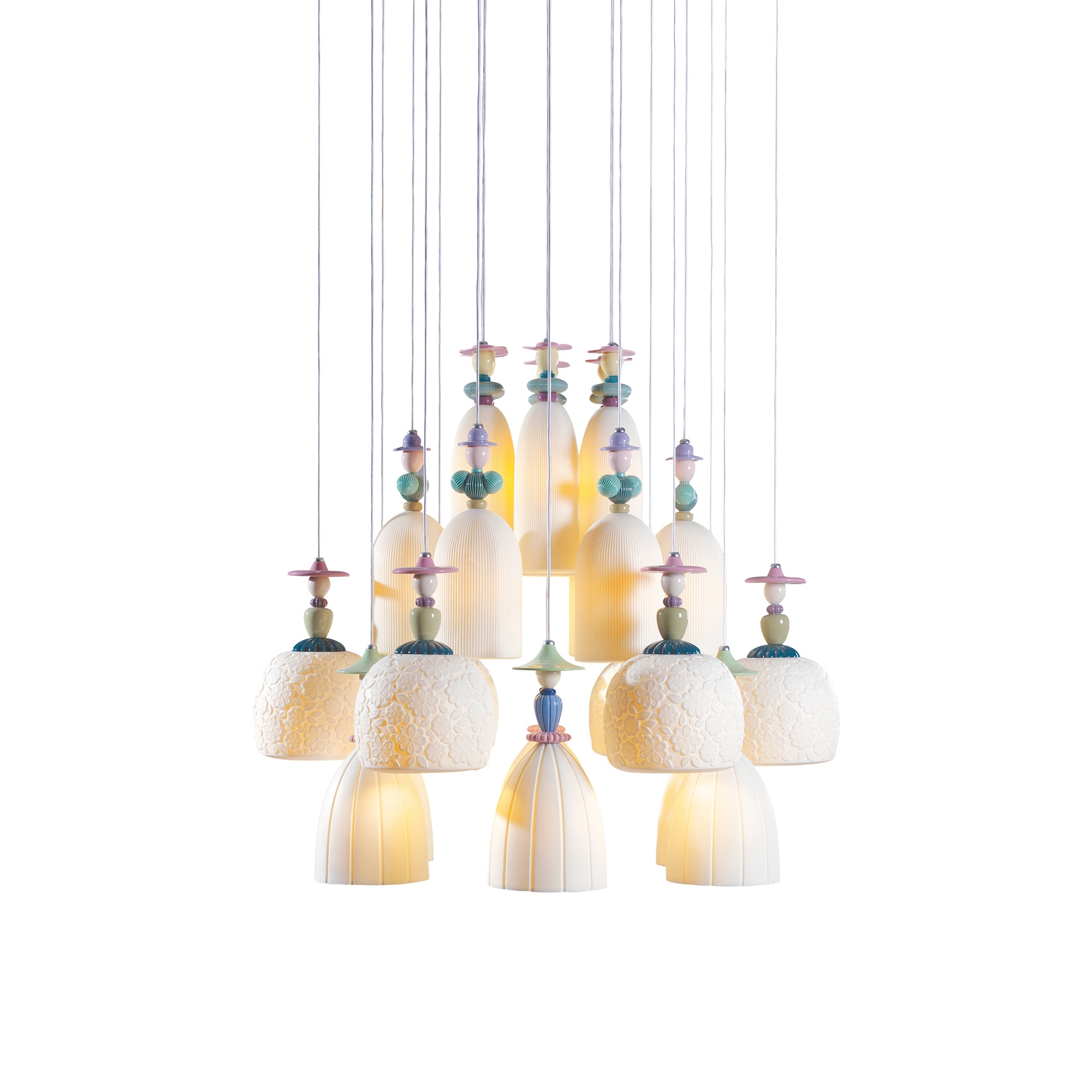 Mostra il prodotto Mademoiselle 24 Lights Strolling through Blossom | Chandelier (CE/UK) del produttore Lladró