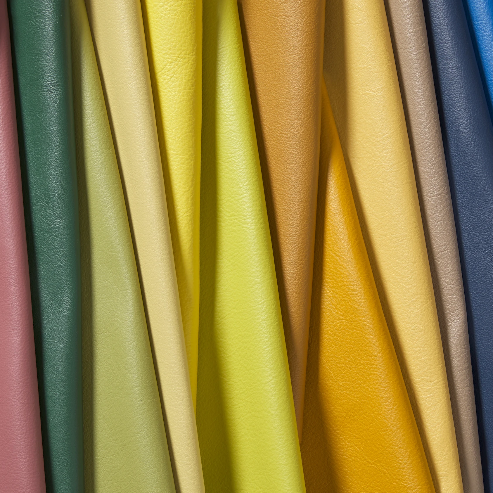 LEATHER FOR UPHOLSTERY