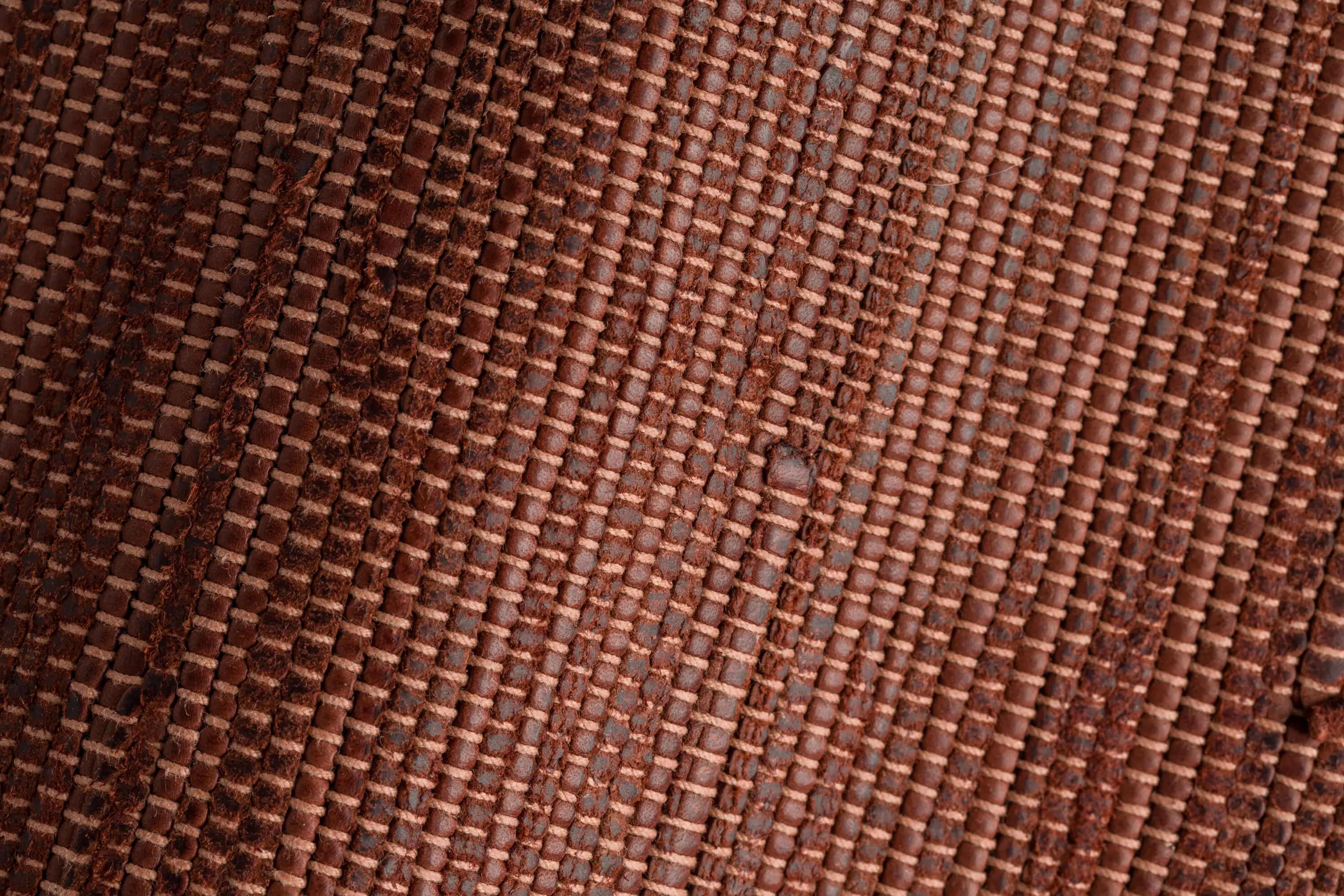 Studioart Leather Interiors - PEZZARA Randolf