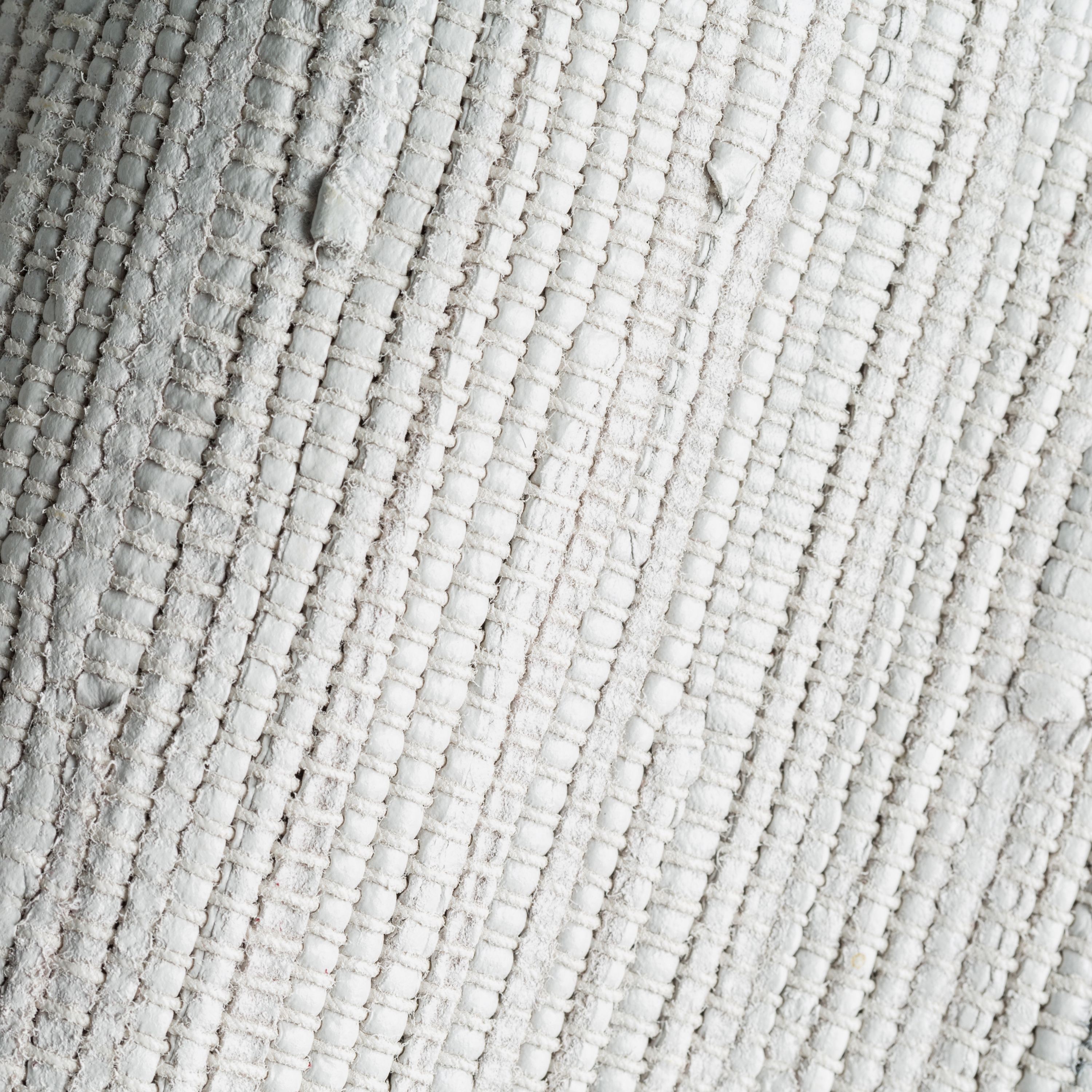 PEZZARA White