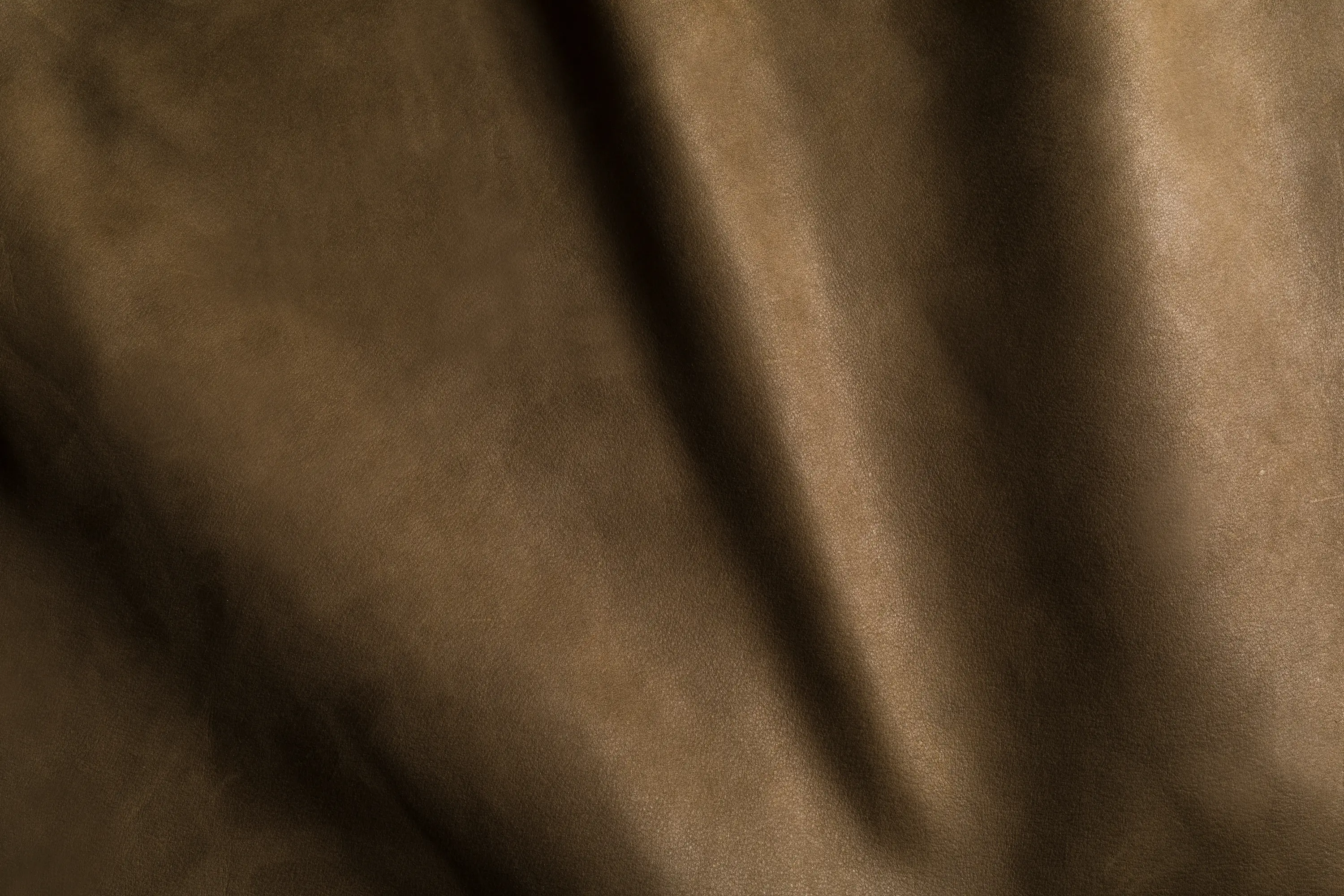 gallery-slide-0