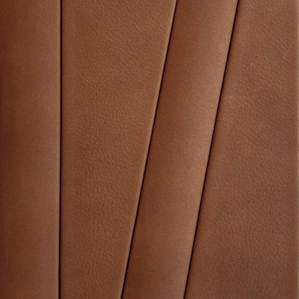 Mostrar el producto Frammenti del fabricante Studioart Leather Interiors