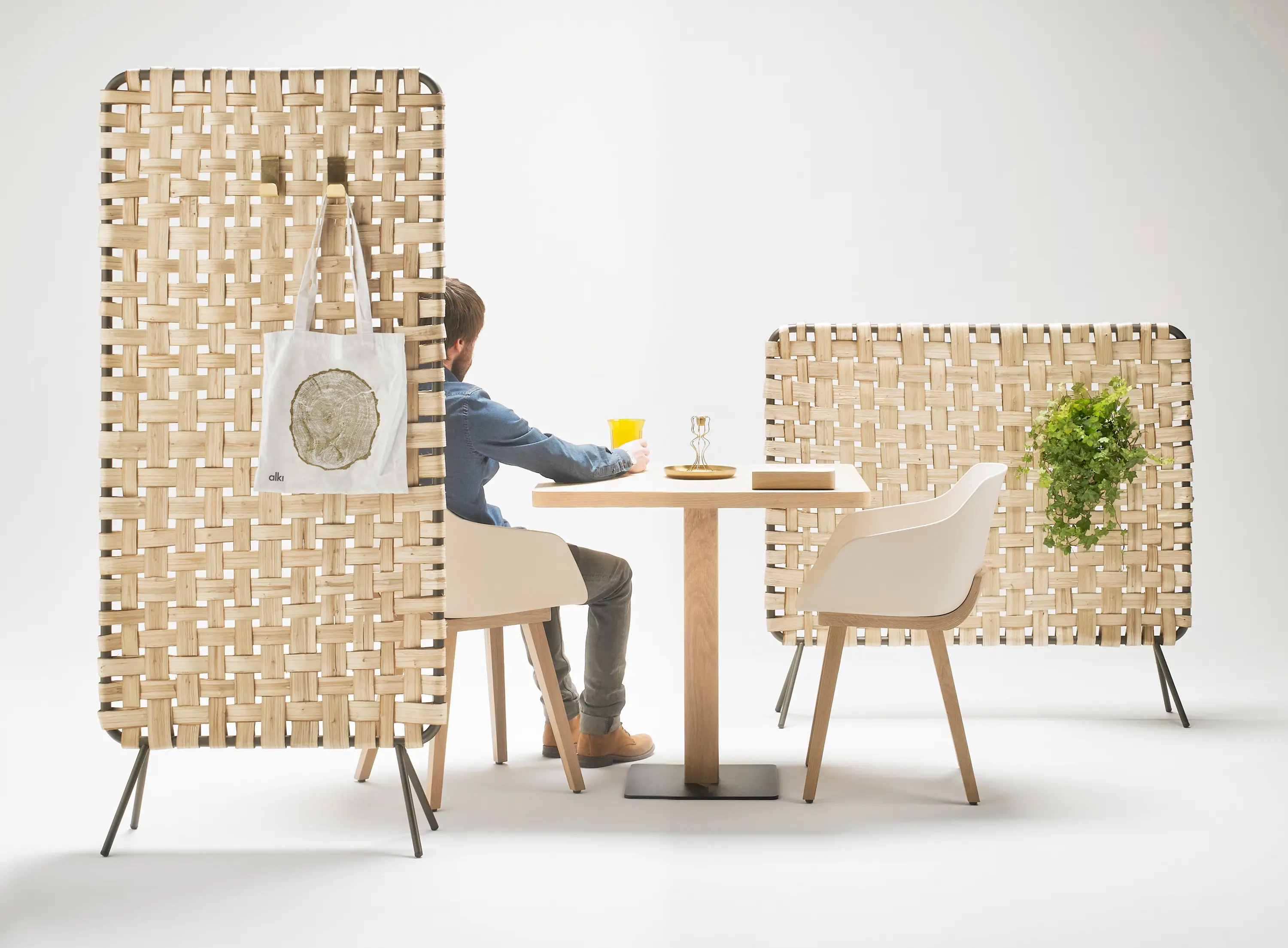 Alki - Zumitz Screen