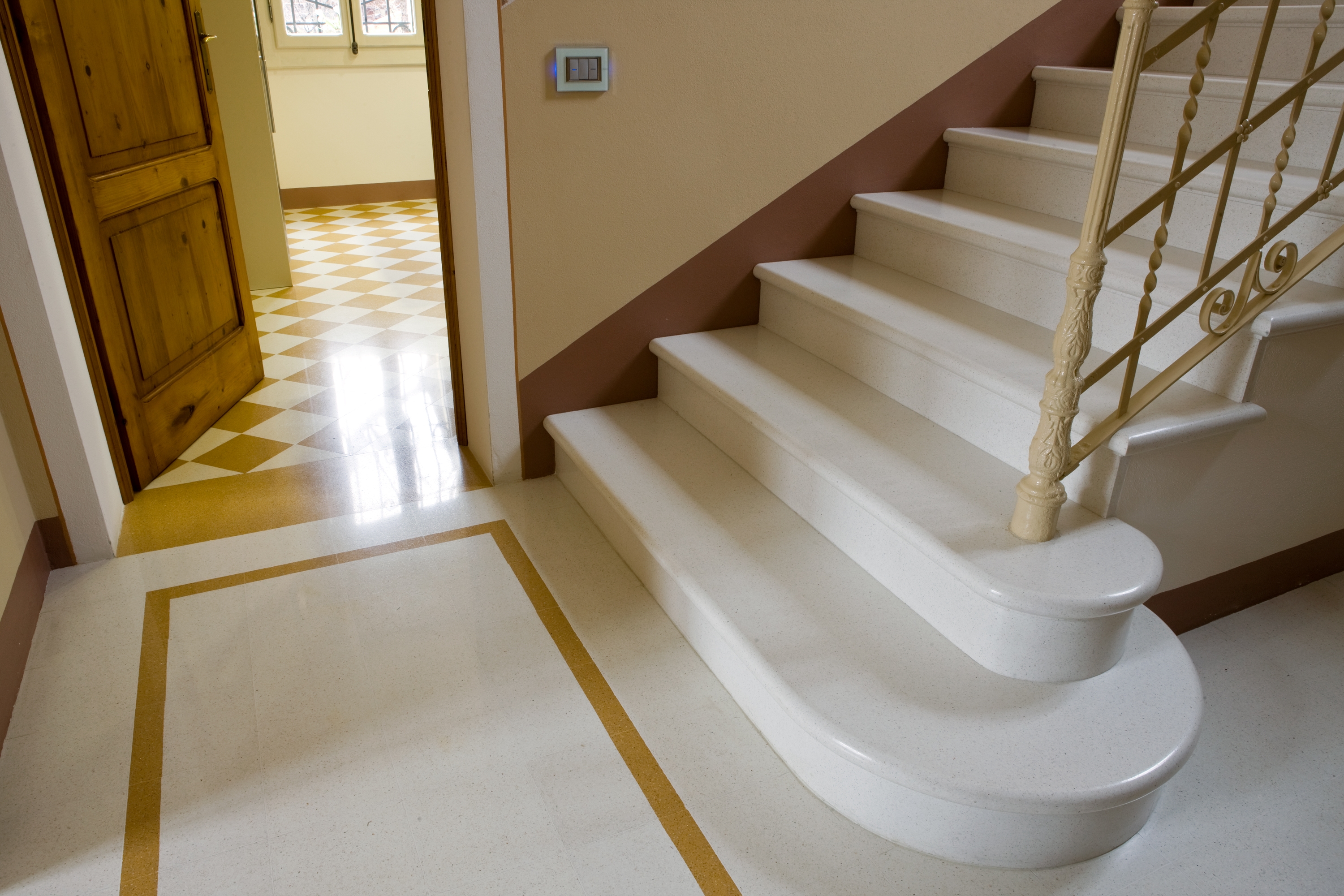 Browse products for category Staircase systems