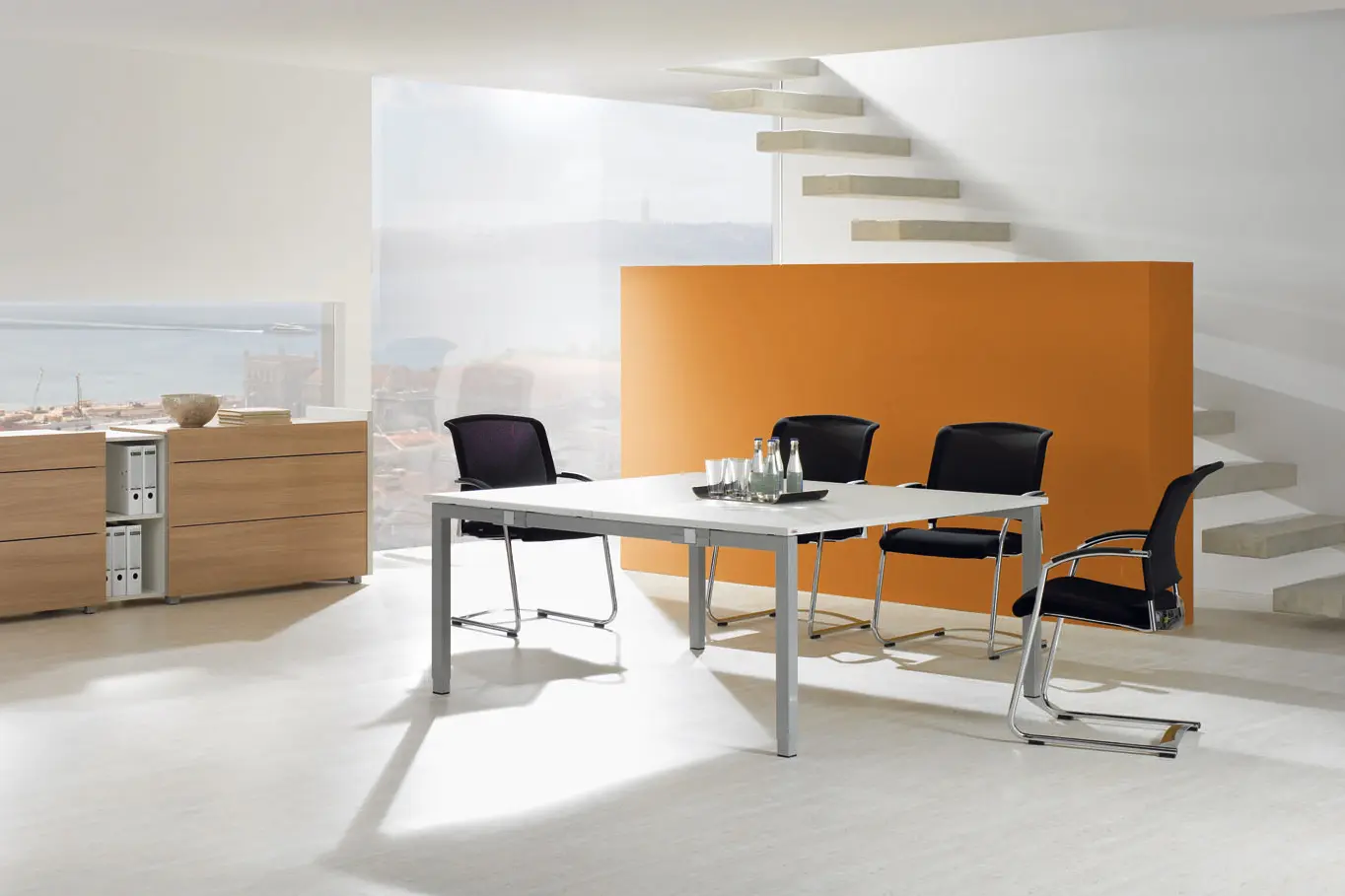 Assmann Büromöbel - TriASS Furniture range