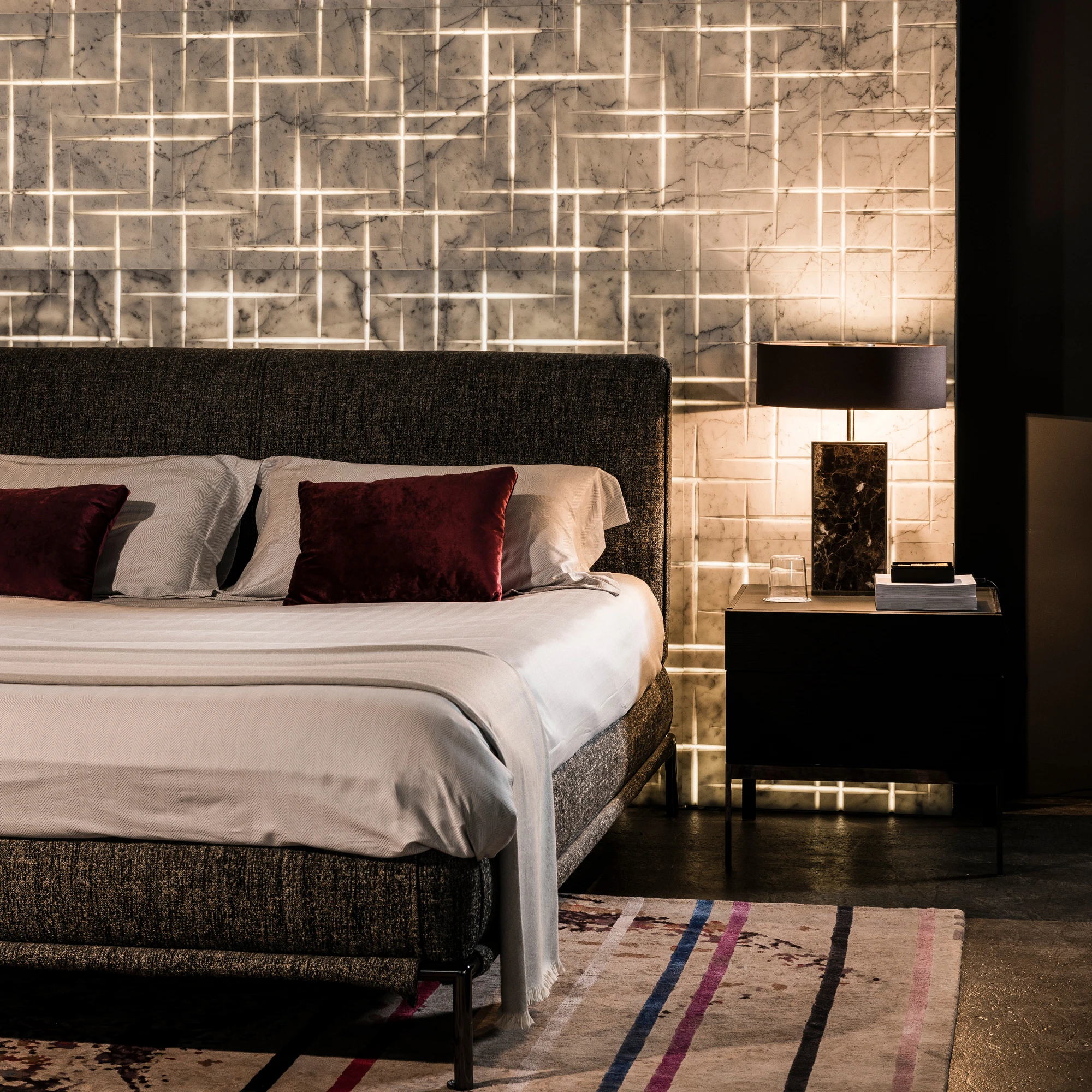 BACKLIT WALLS