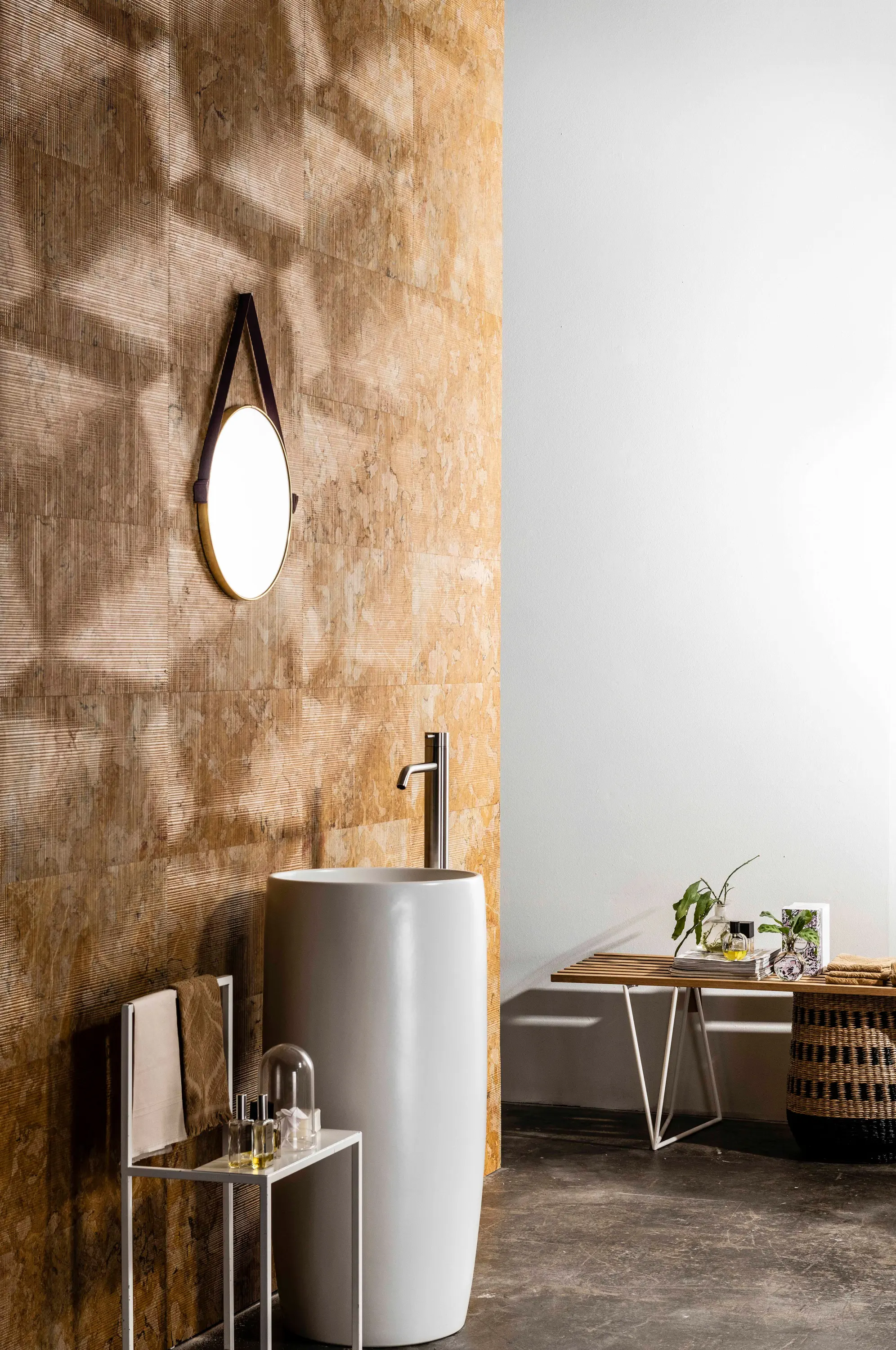 Lithos Design - Cesello | Khadi