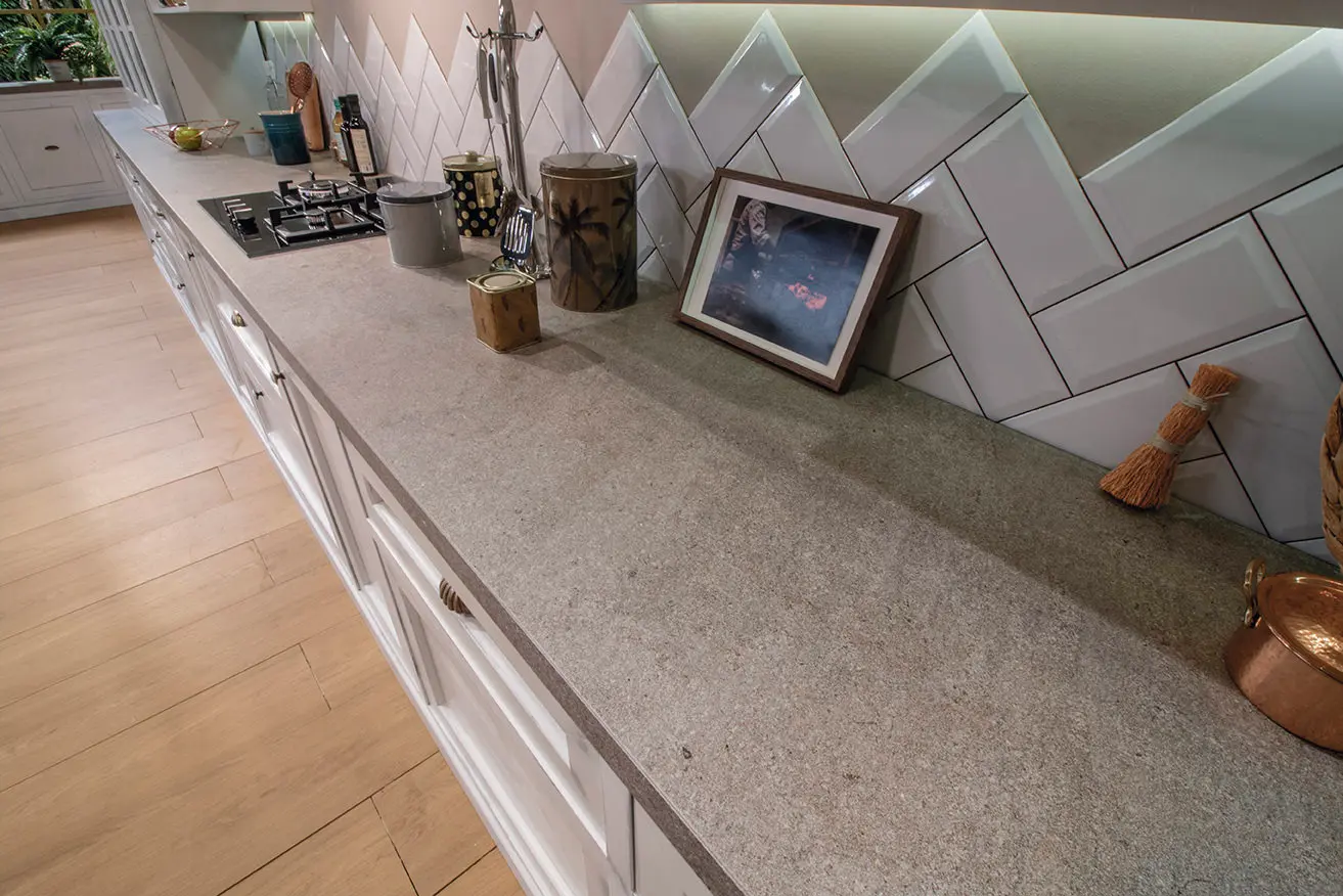 INALCO - Jasper iTOP Moka Bocciardato