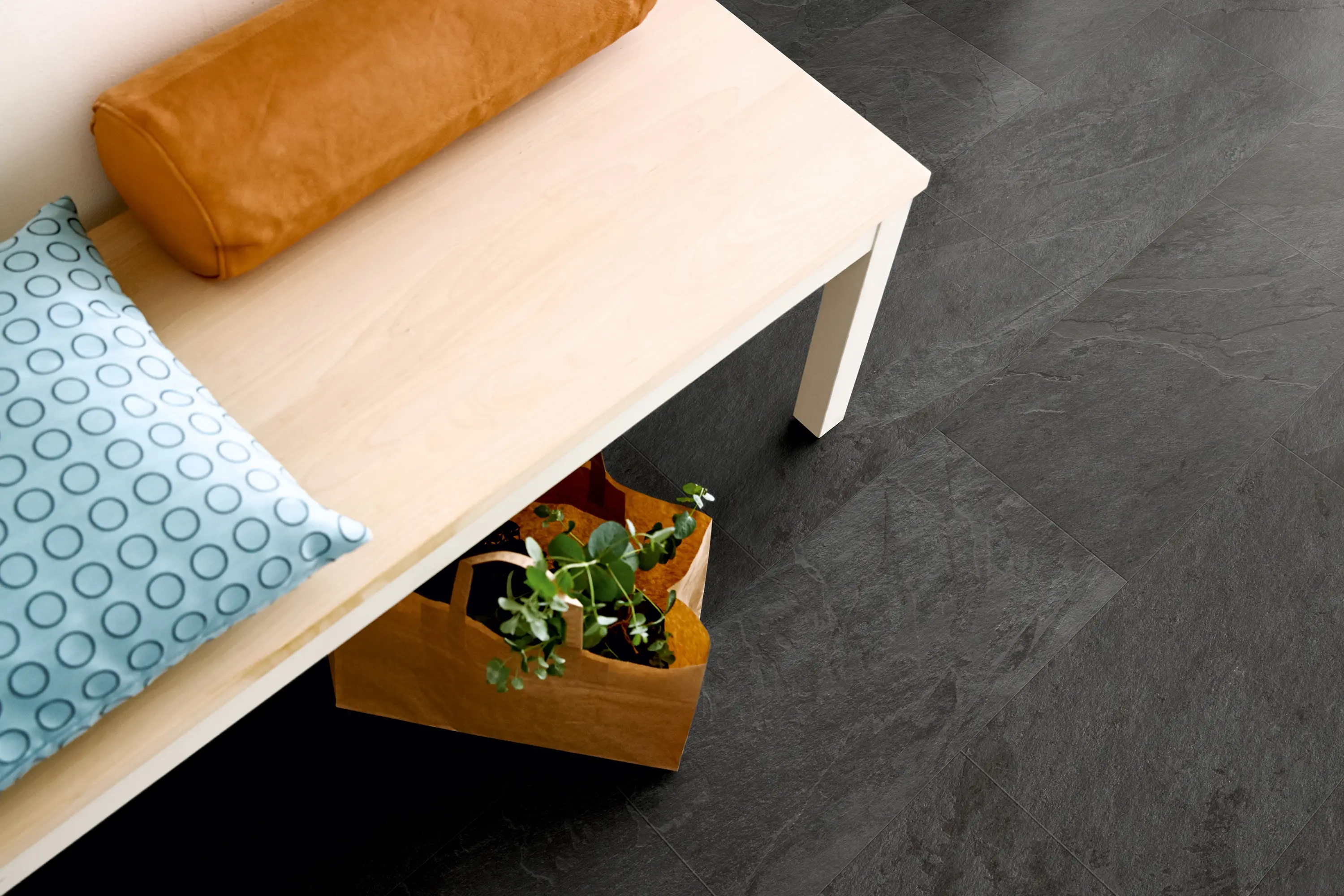Pergo - Tile black scivaro slate