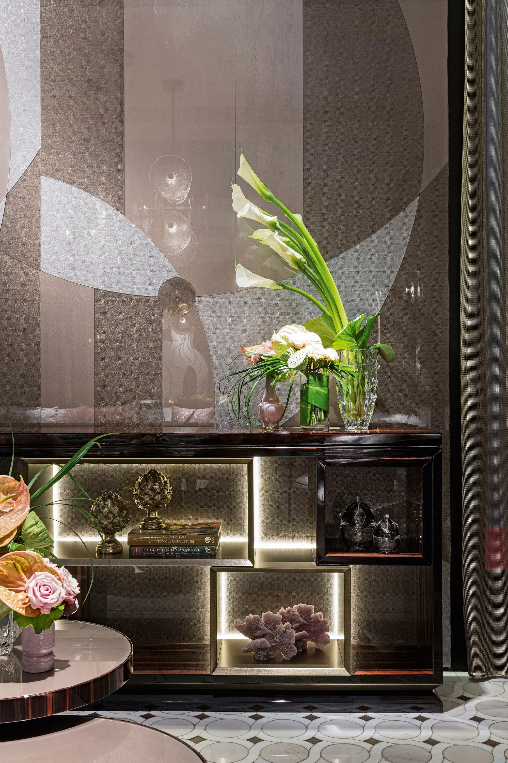 SICIS - Blake Low Bookshelf
