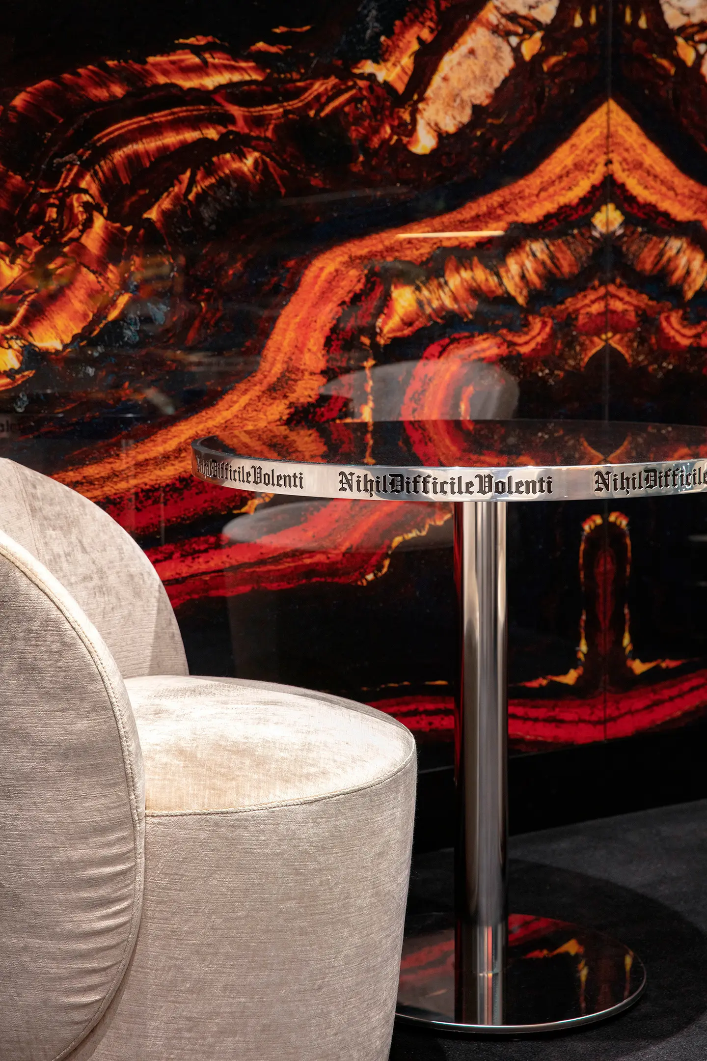 SICIS - F58 Small Round Table