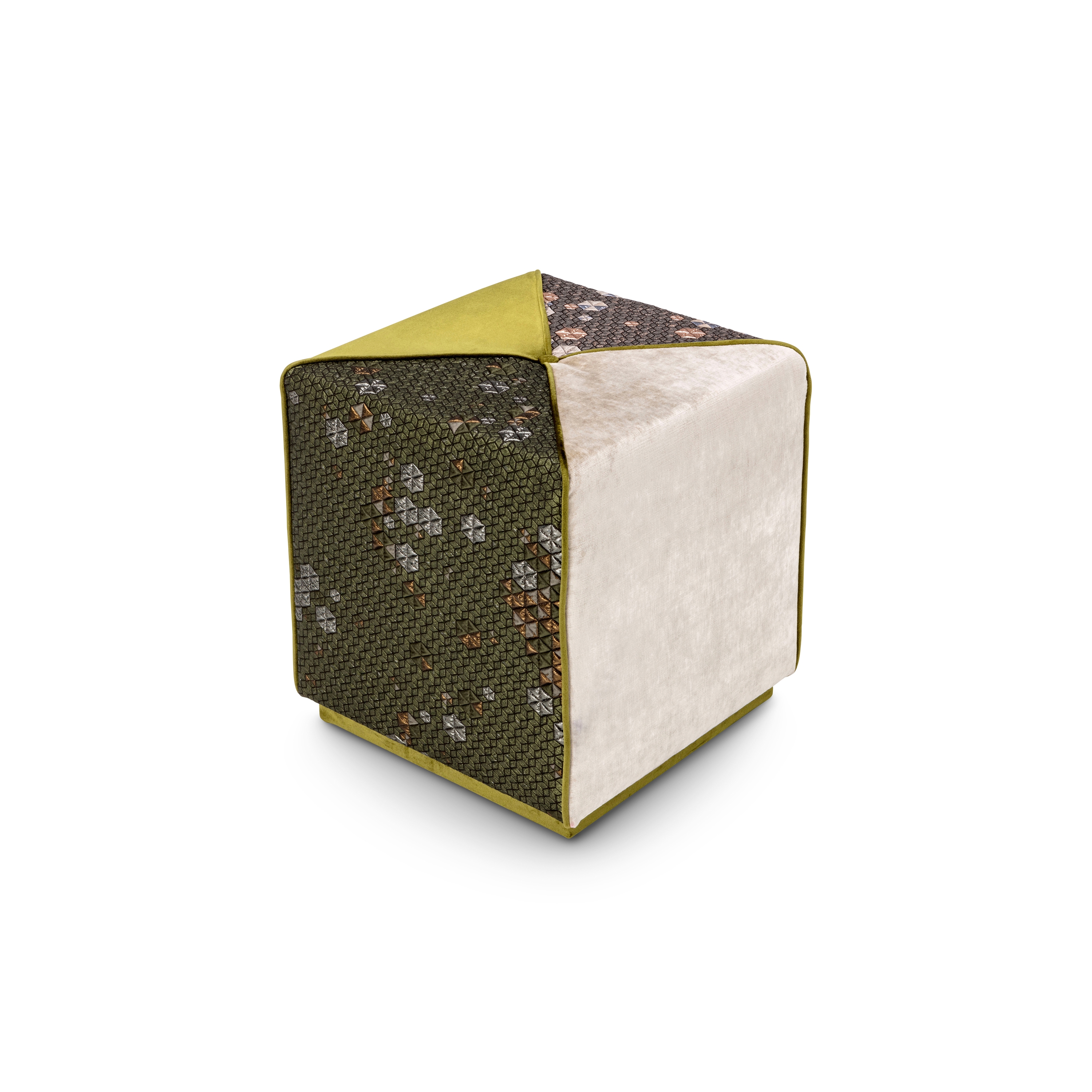 Chamaleon Ottoman
