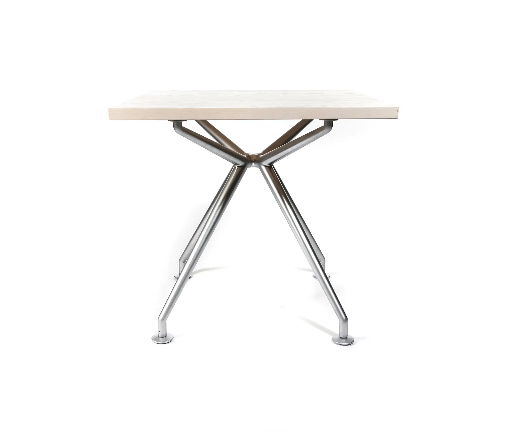 Wagner - W-Table Small