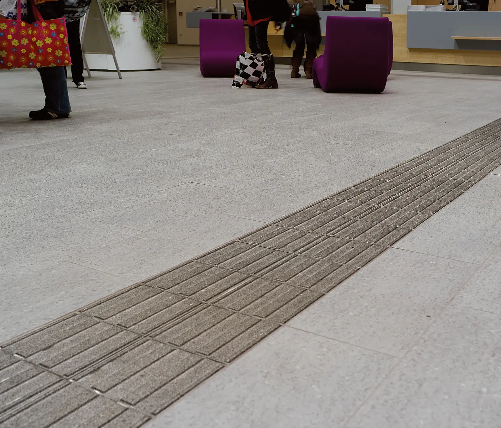 Marazzi Group - Autonomy 02 Streifen-A