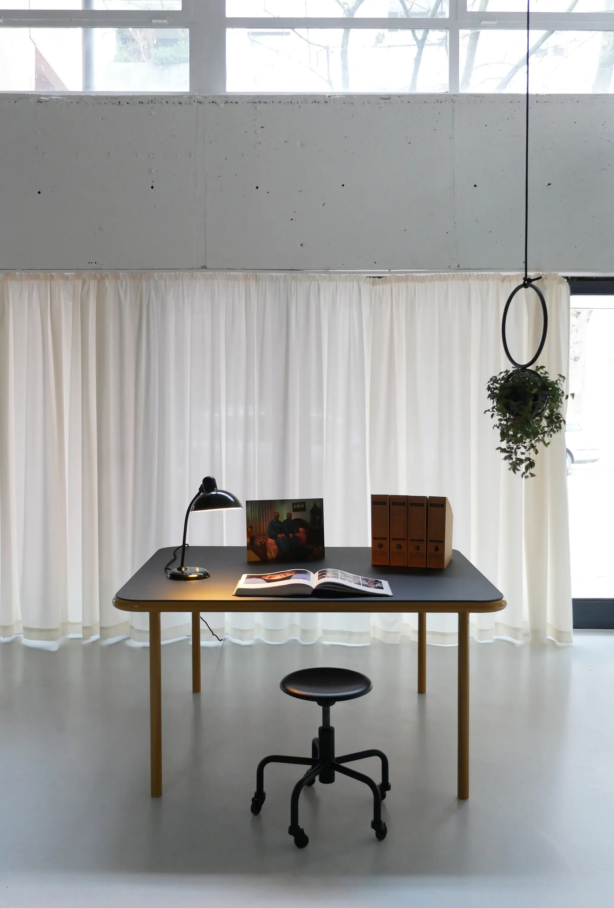 Atelier Haußmann - Blumenampel hanging room object