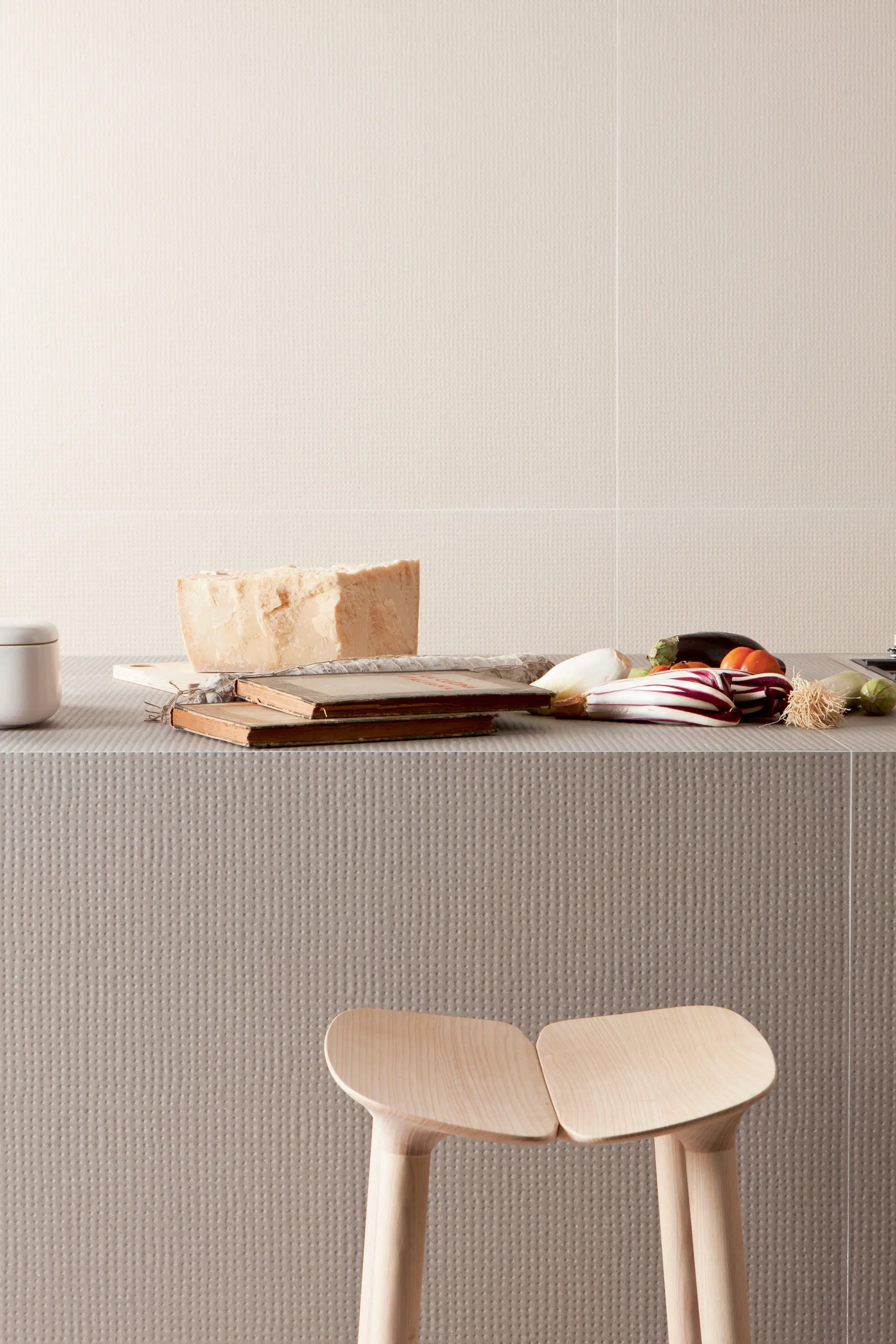 Ceramiche Mutina - Pico up antracite blue dots