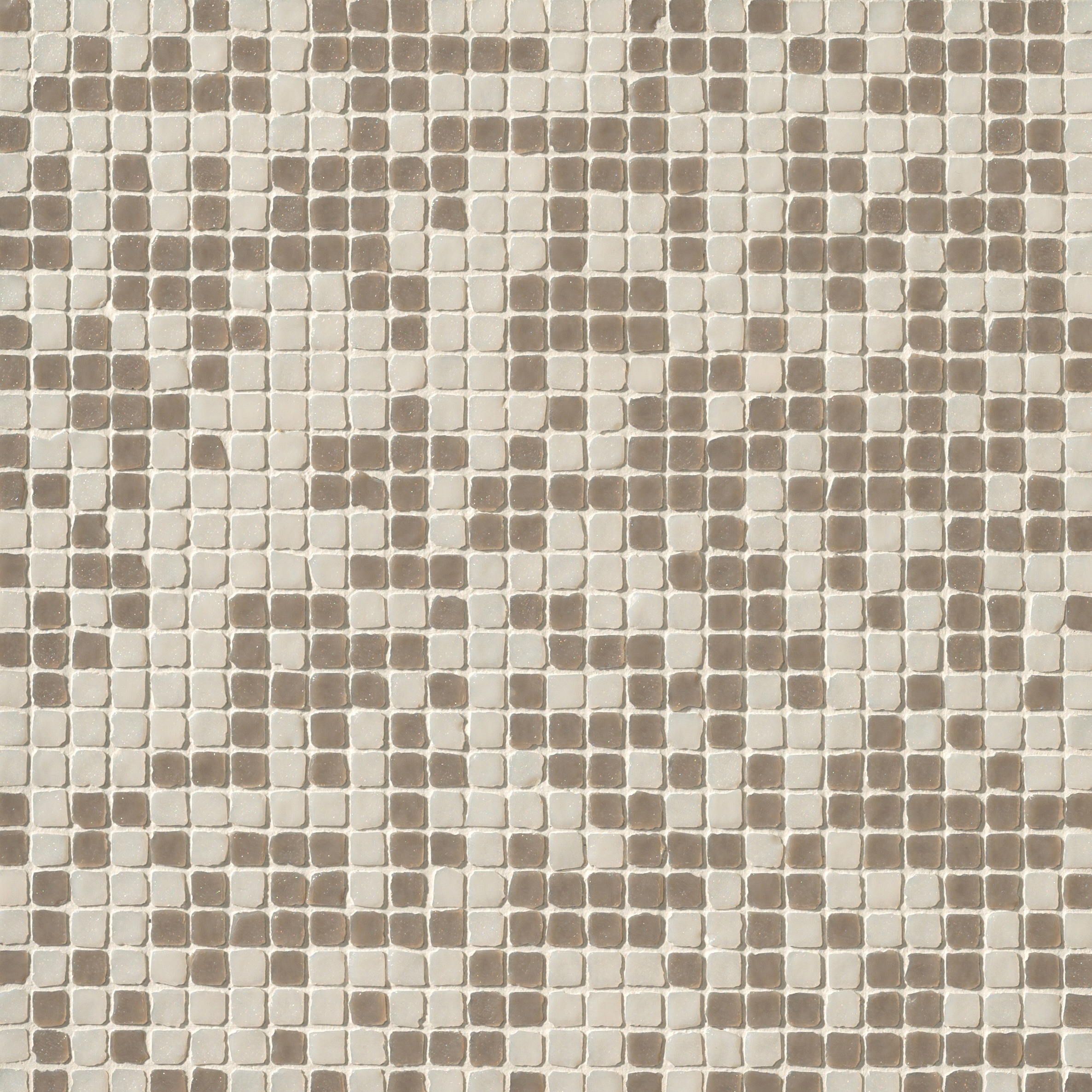 Display product Déchirer glass mix from manufacturer Ceramiche Mutina