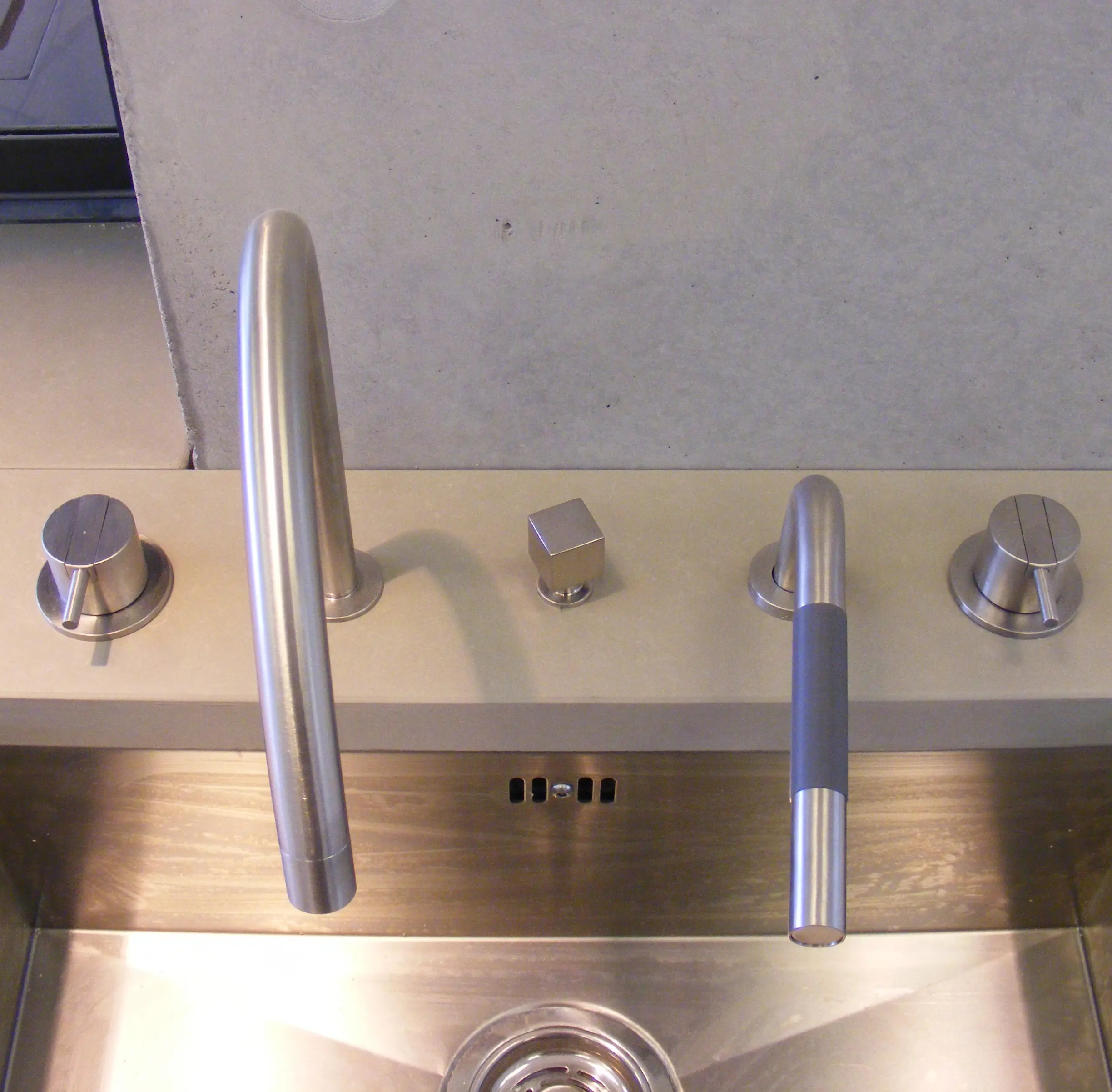 OGGI Beton - Küchenarbeitsplatte aus Beton