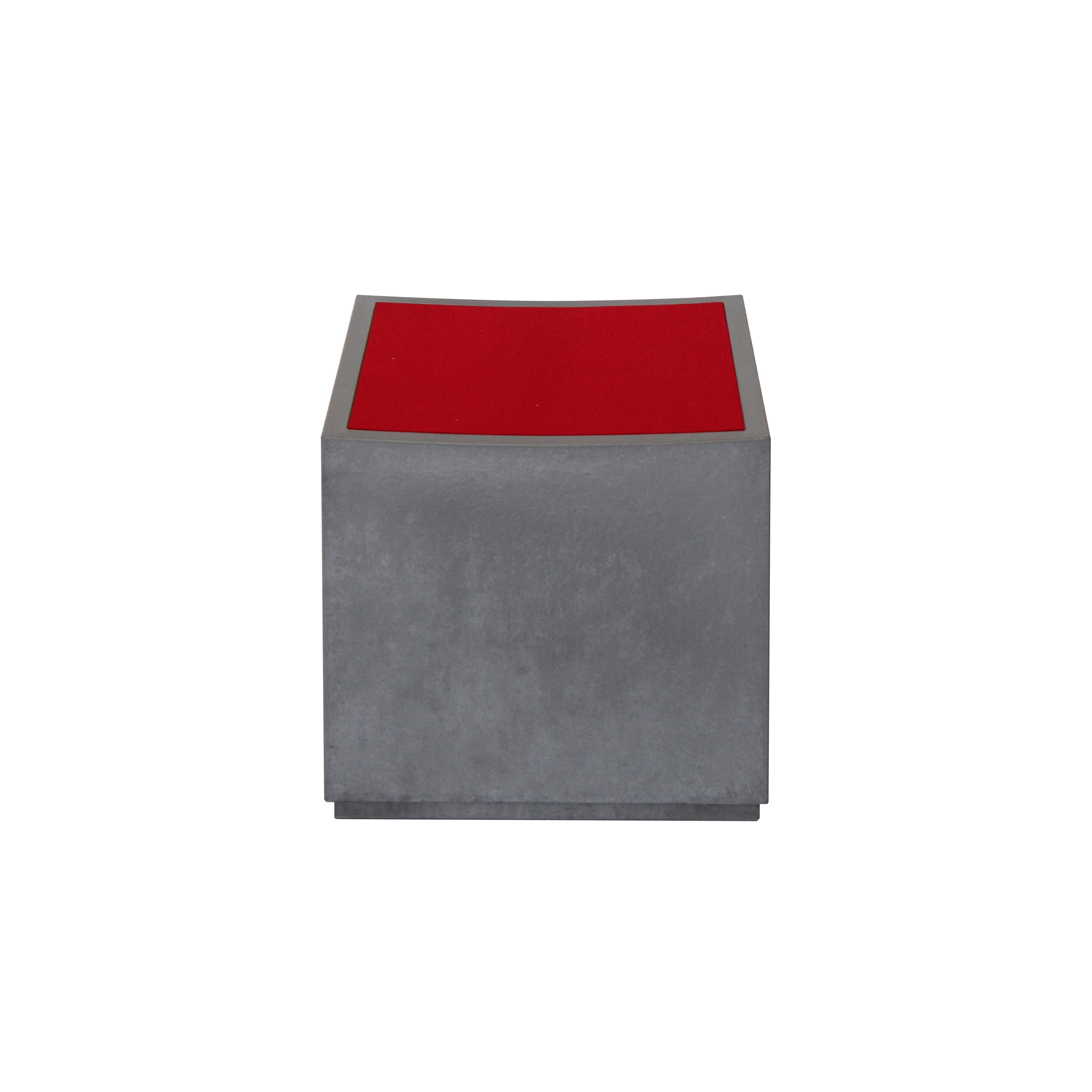 Mostra il prodotto Concrete seating cube del produttore OGGI Beton