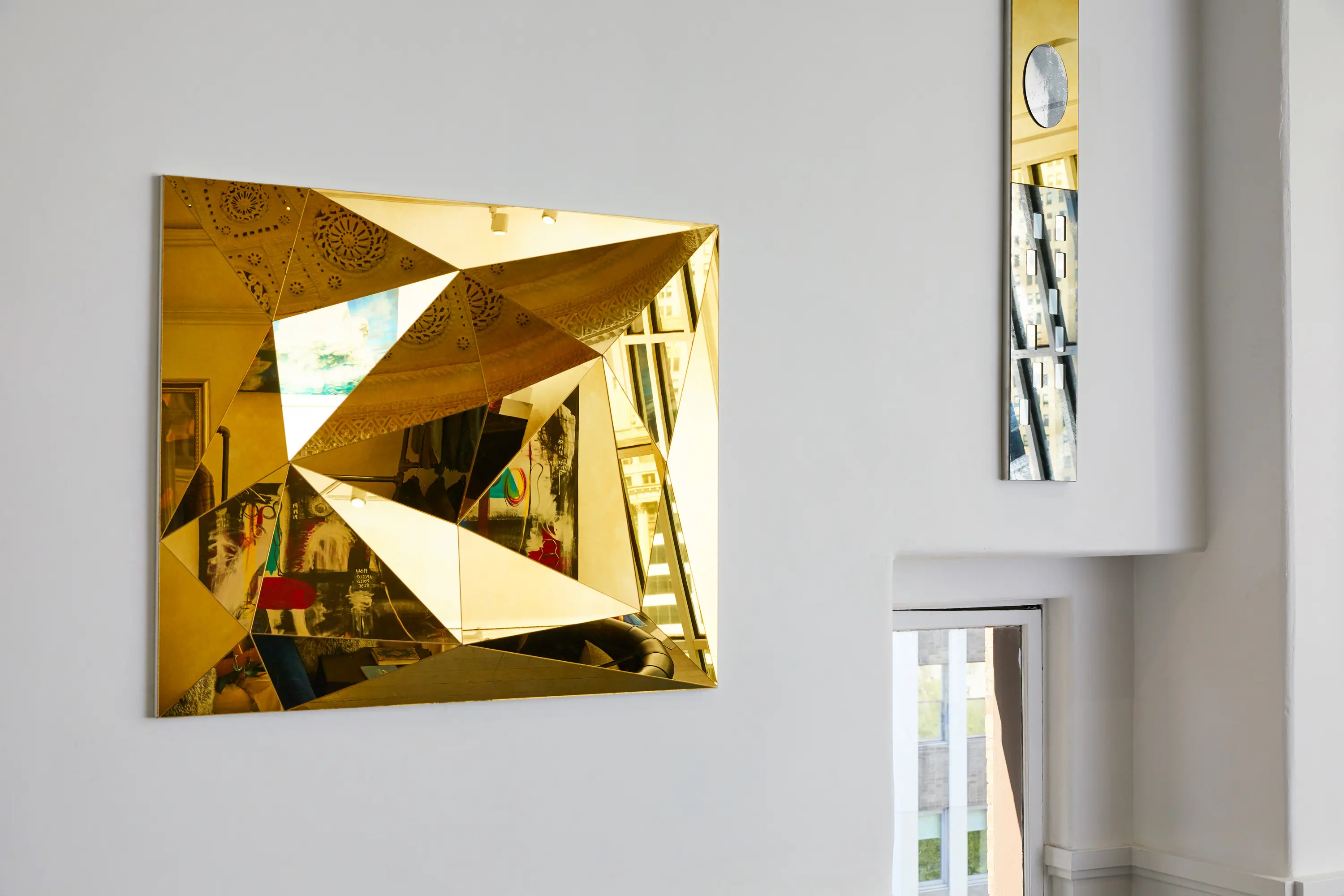 Antique Mirror - Anima Medium