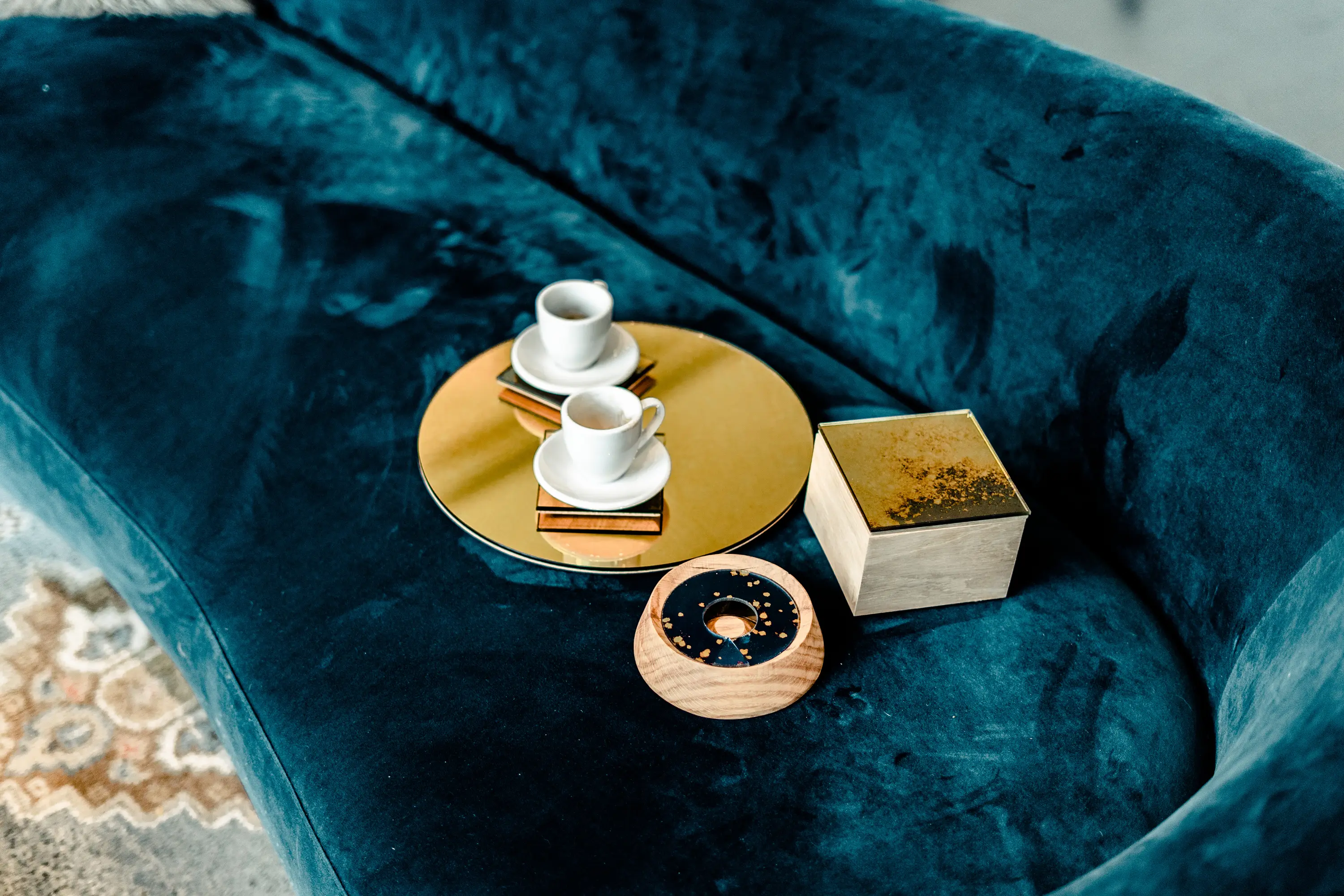 Antique Mirror - Coaster 23.