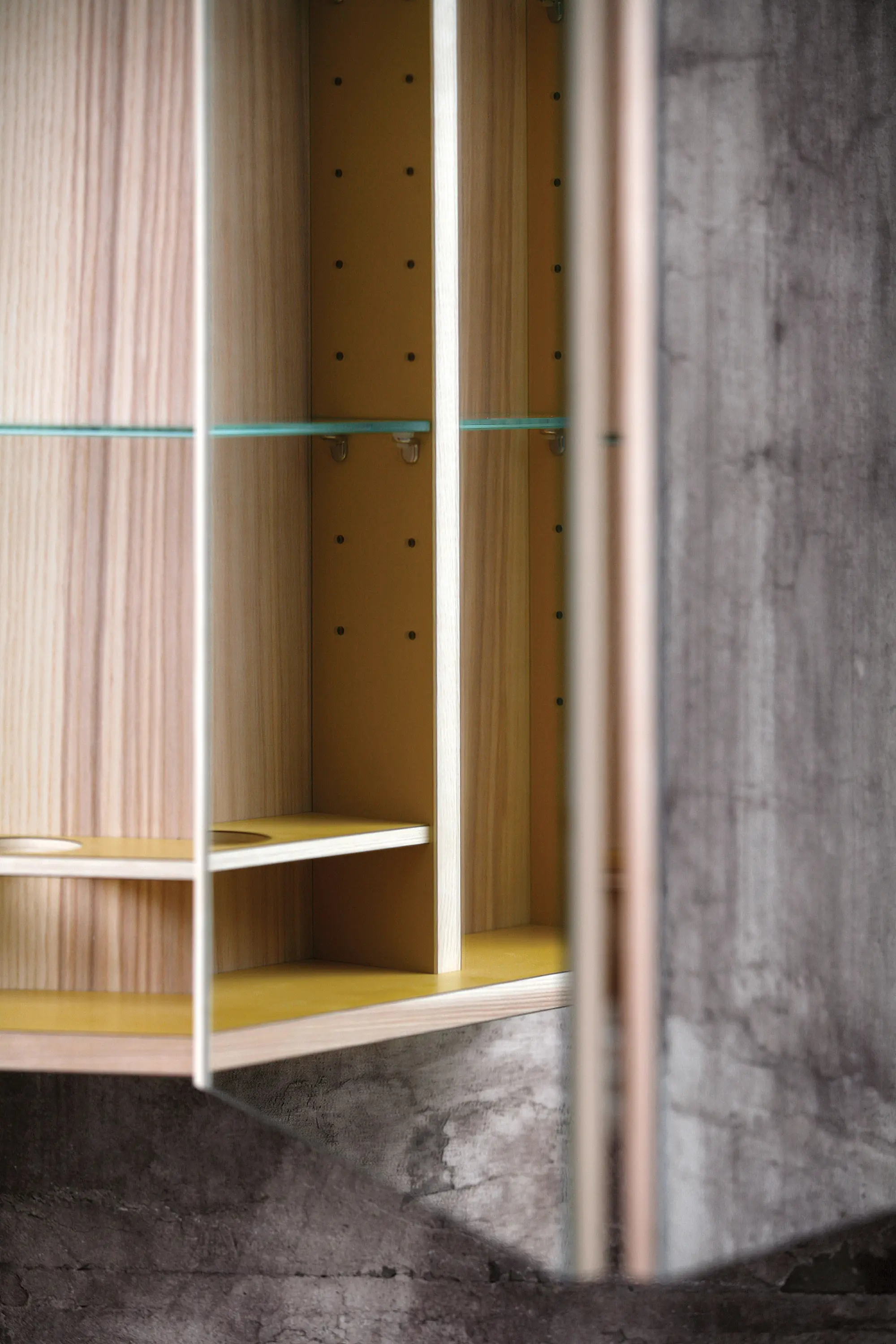 MINT Furniture - Mirror Storage