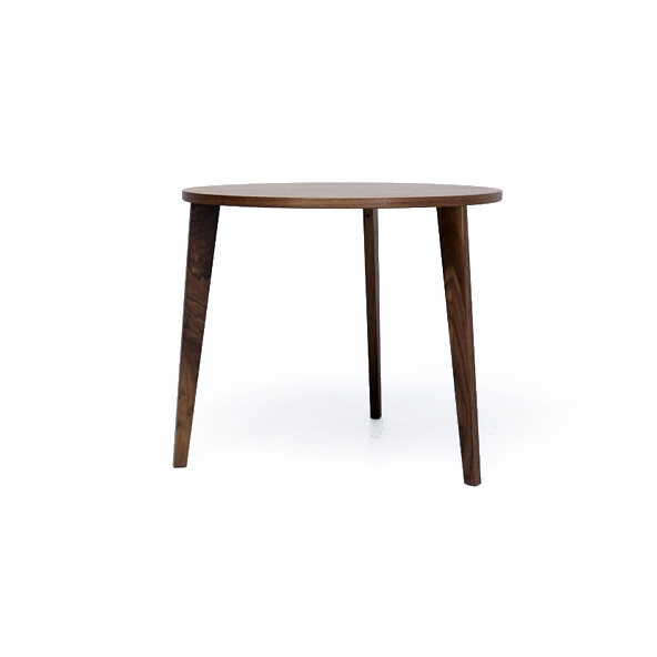 Table medium