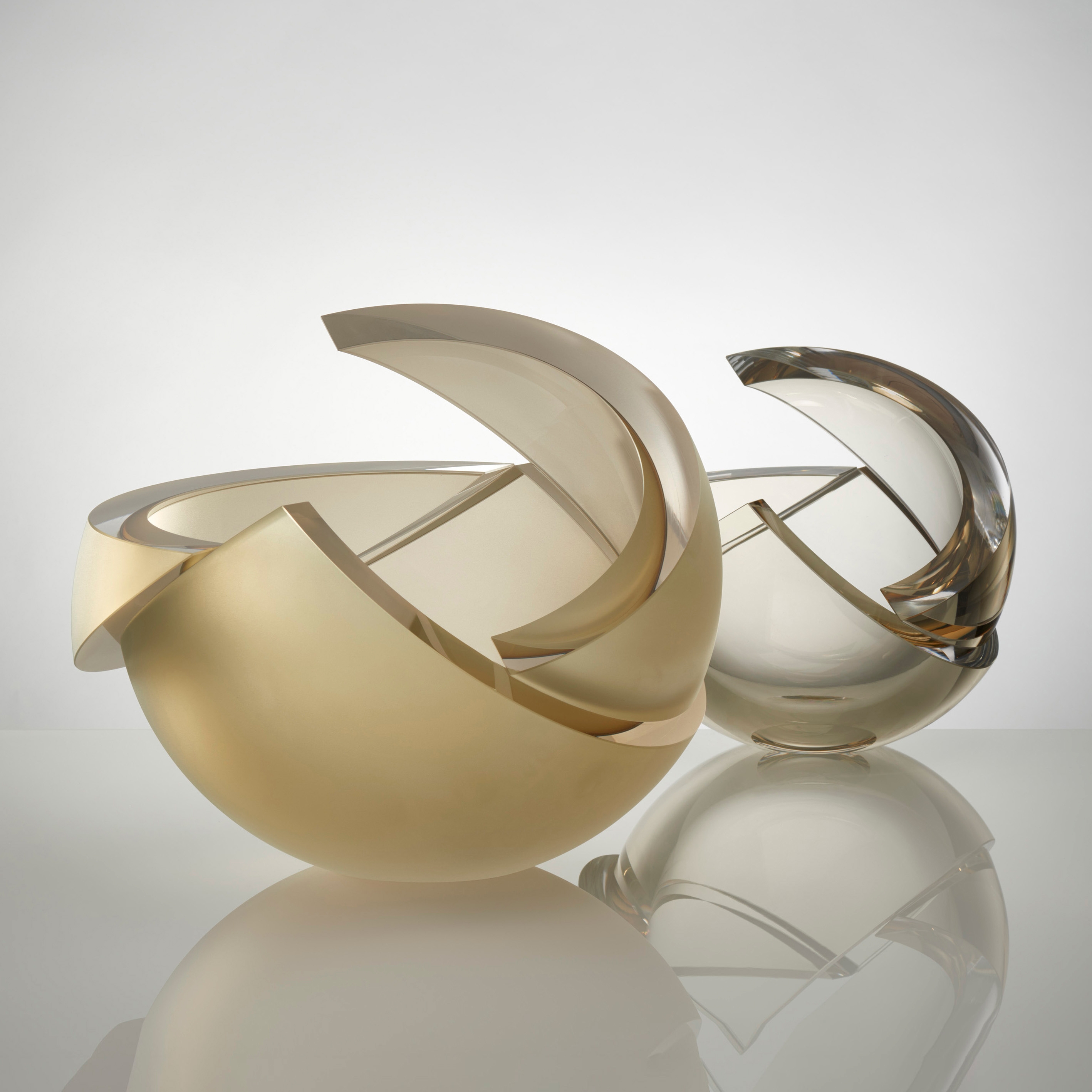 Display product Armadillo Sphere Small from manufacturer Anna Torfs