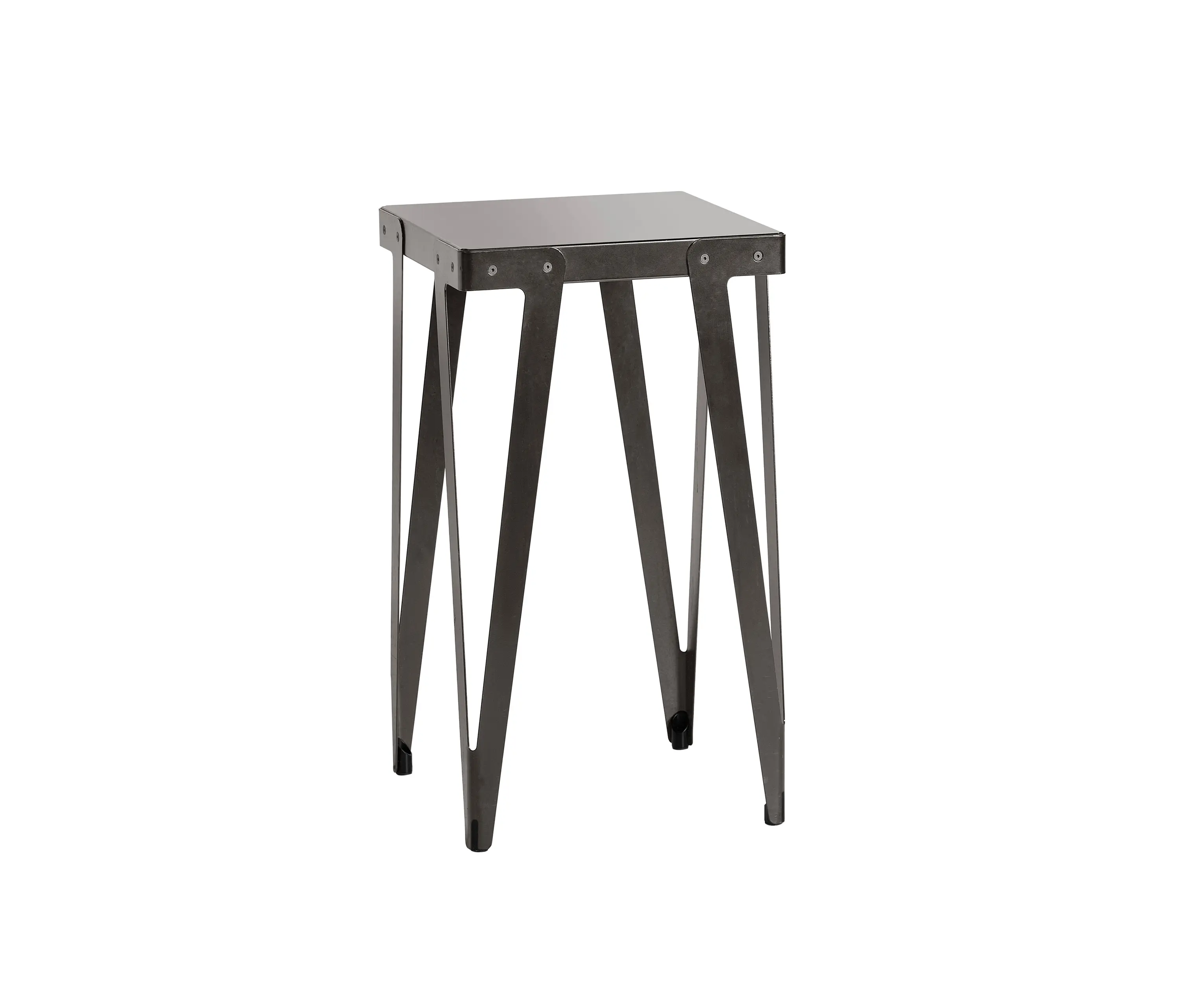 Functionals - Lloyd pub table