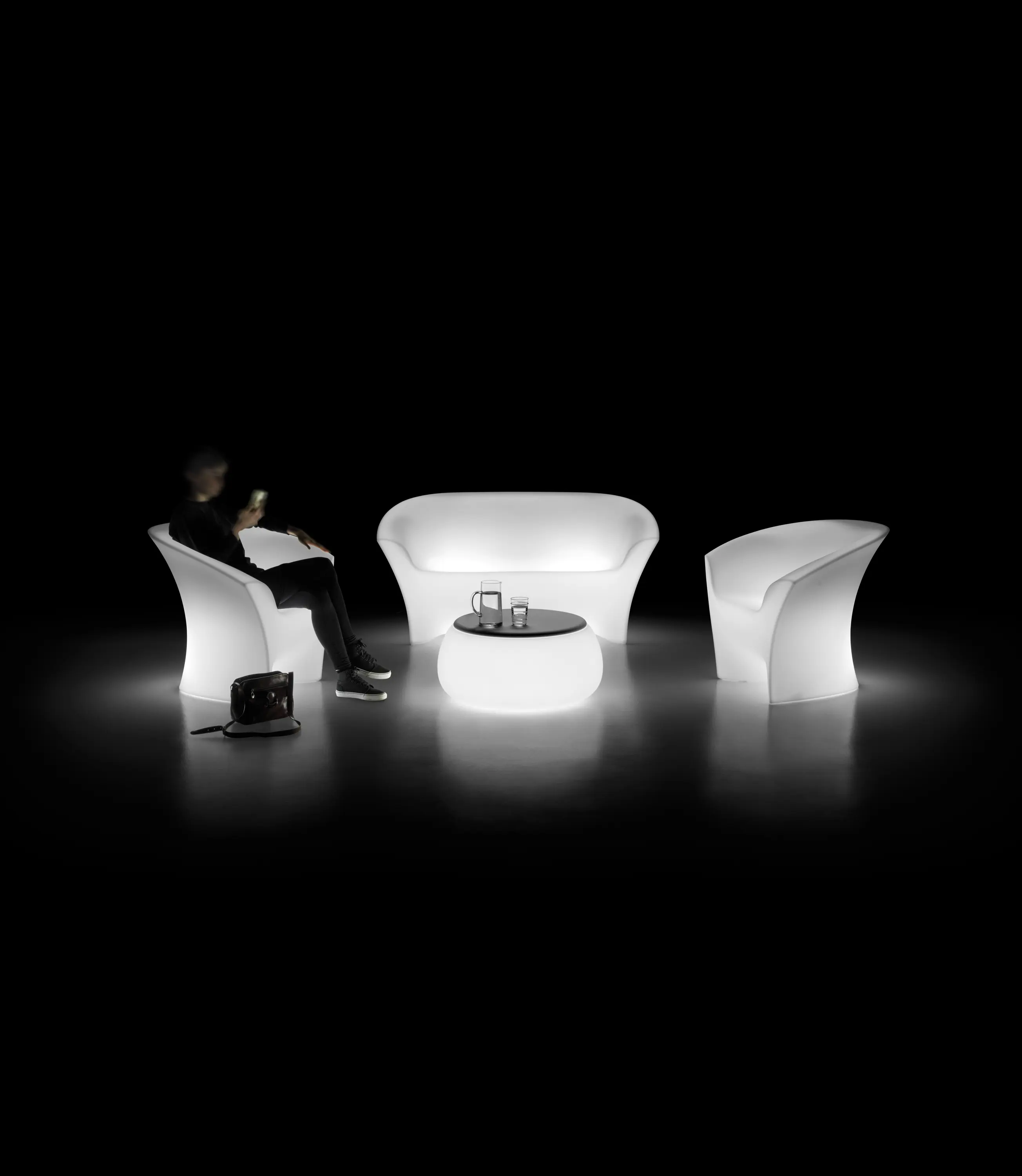 PLUST - Ohla | Sofa Light