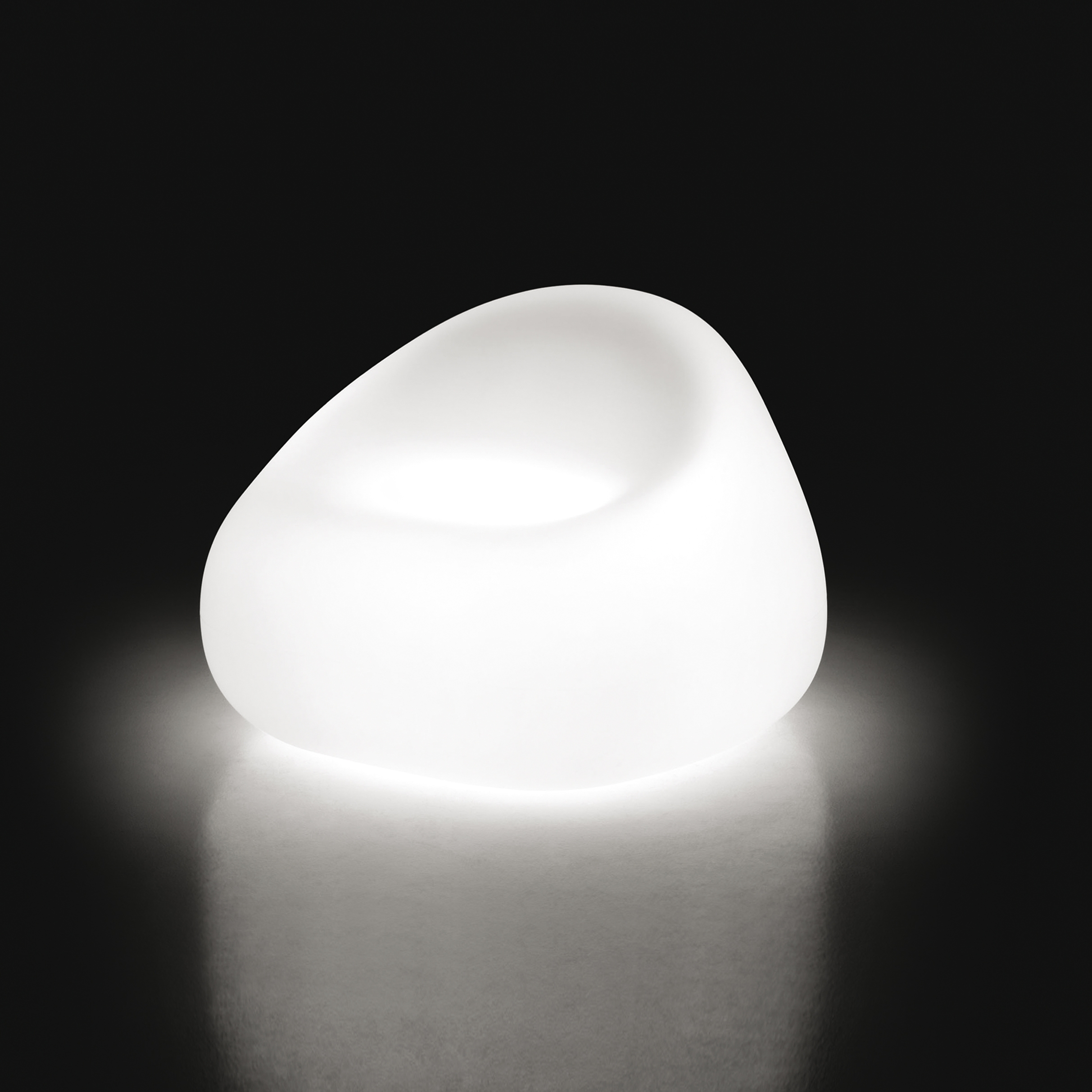 Display product Gumball | Armchair Light from manufacturer PLUST