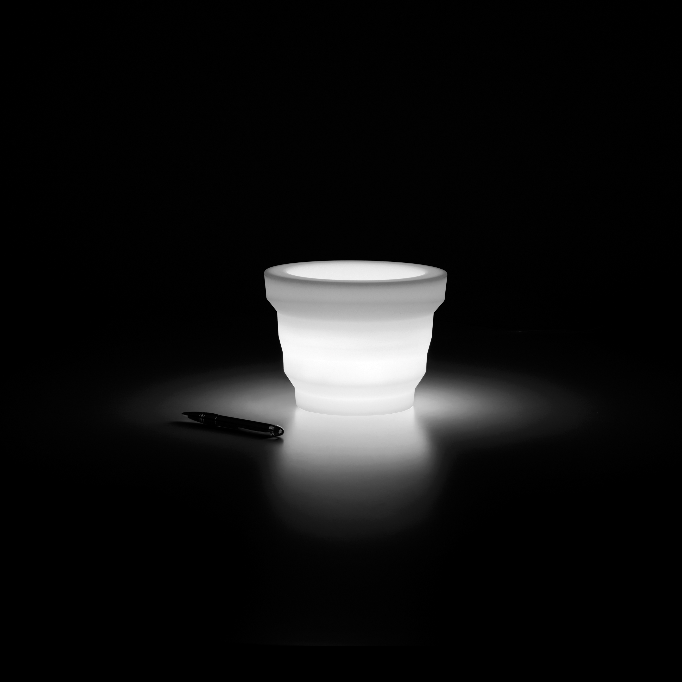 Display product Rebelot | Mini Light from manufacturer PLUST