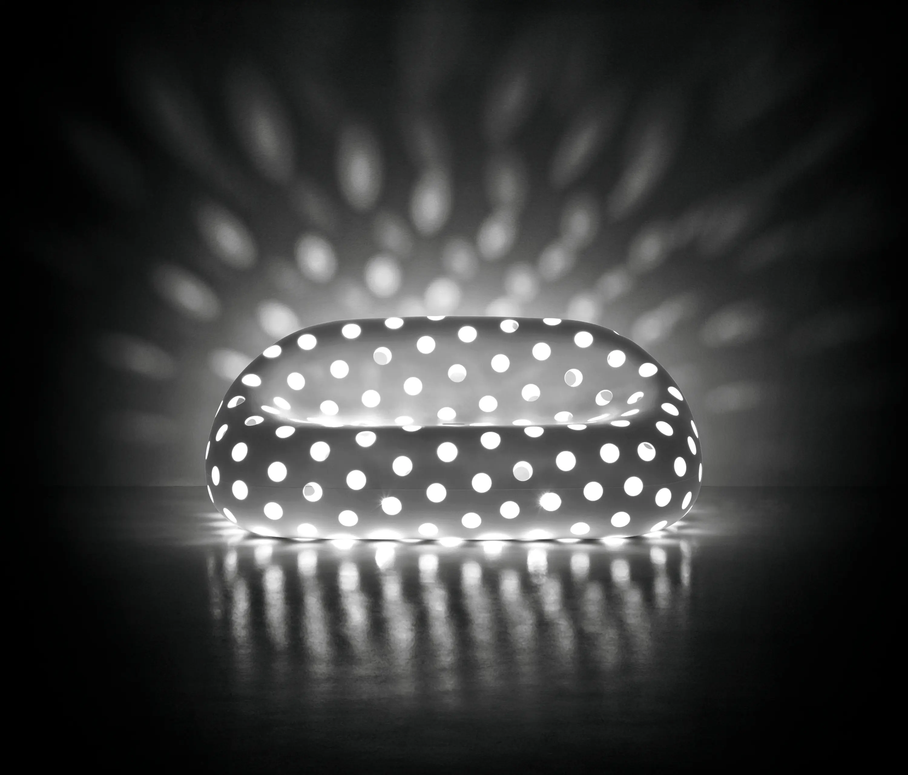 PLUST - Airball | Sofa Light