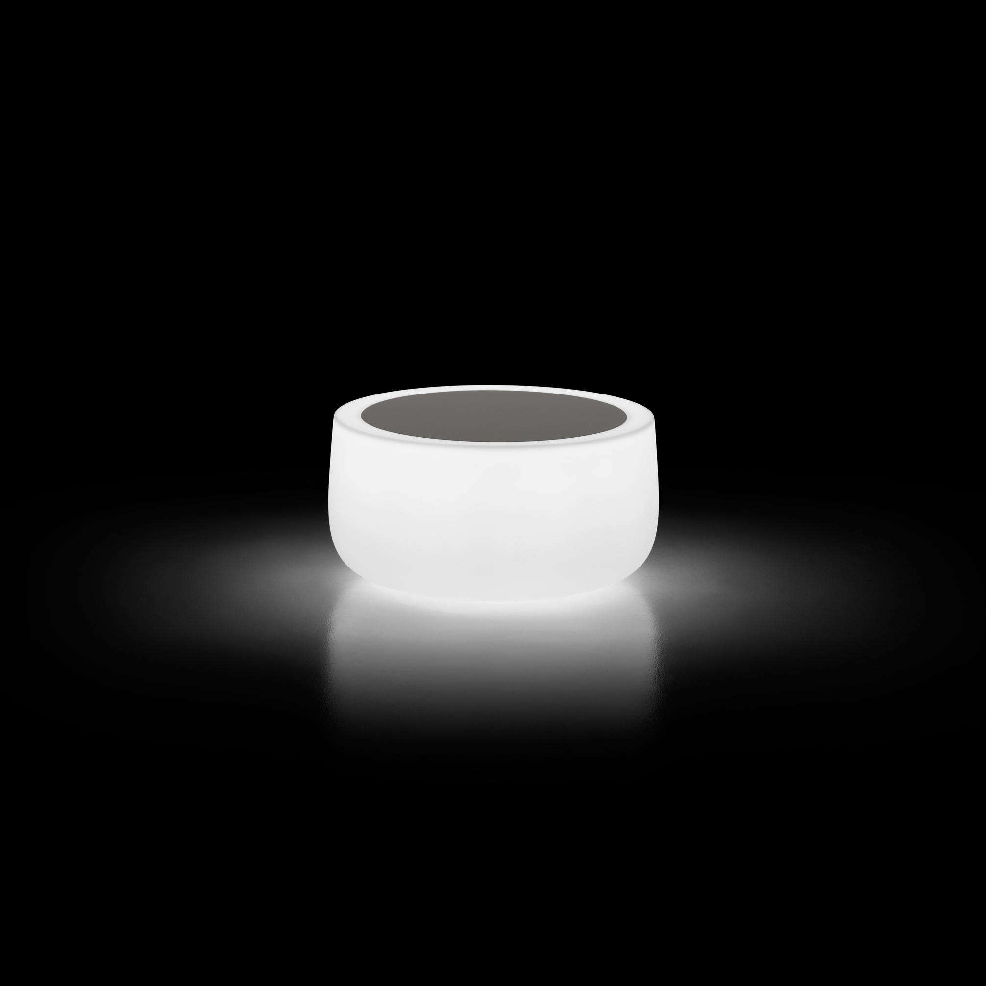 Mostra il prodotto Bold |Table Light del produttore PLUST