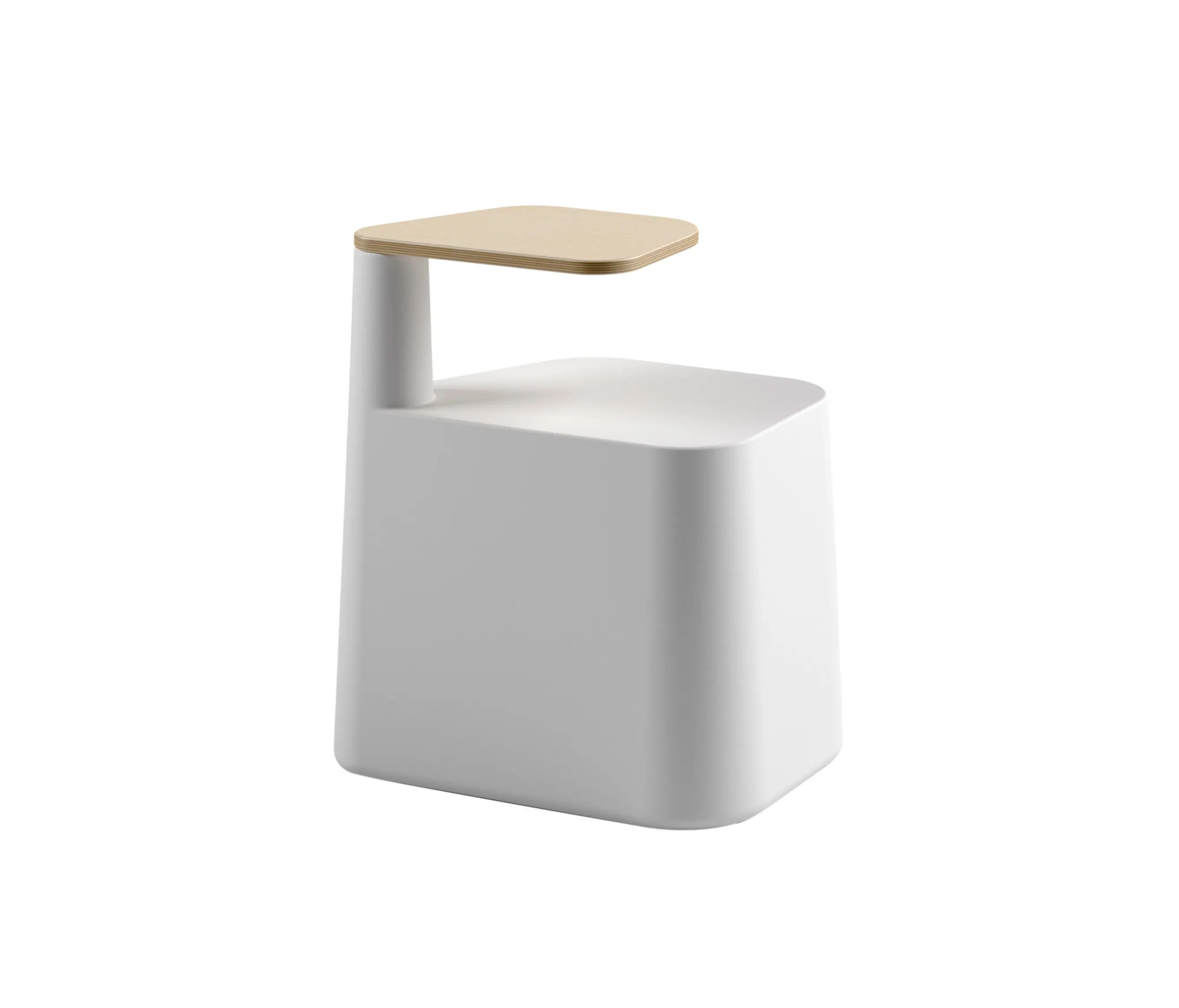 PLUST - Sat | Chair