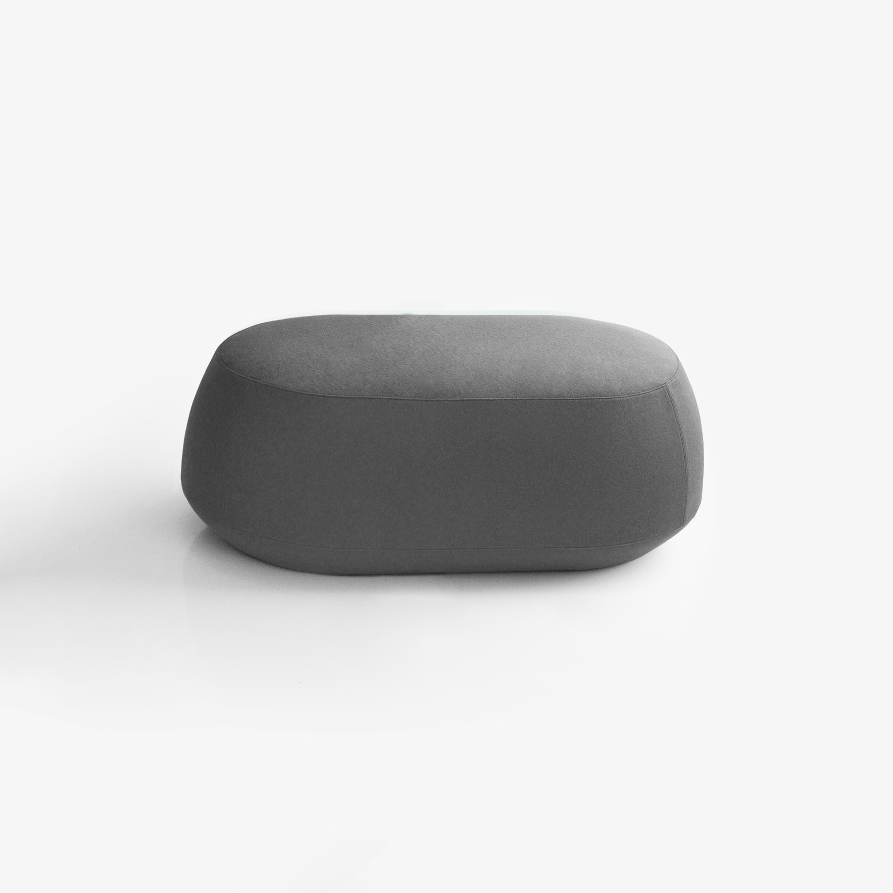 Display product Ile Pouf 2 seater bench from manufacturer Bensen
