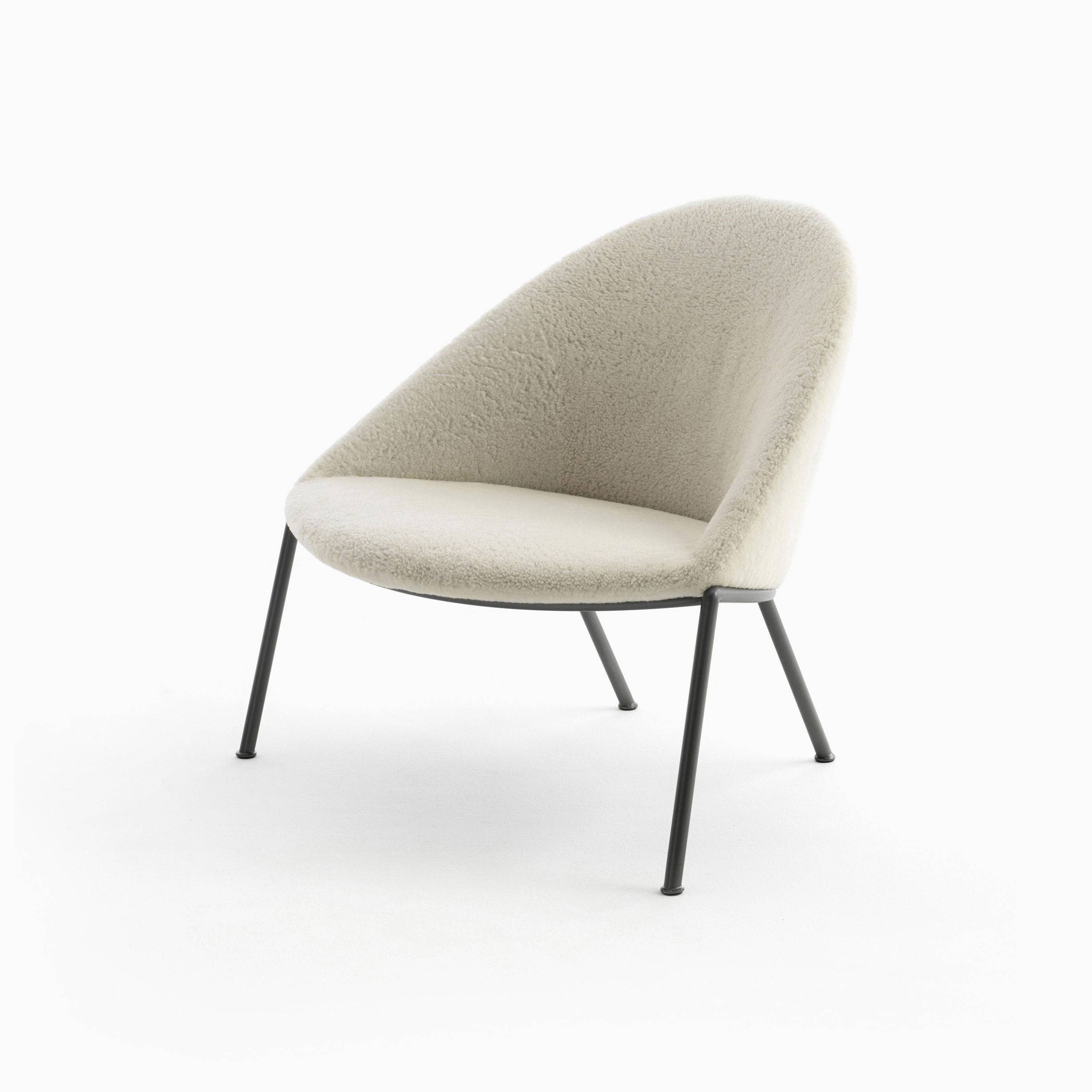 Afficher le produit Circa Lounge Chair - Metal base du fabricant Bensen